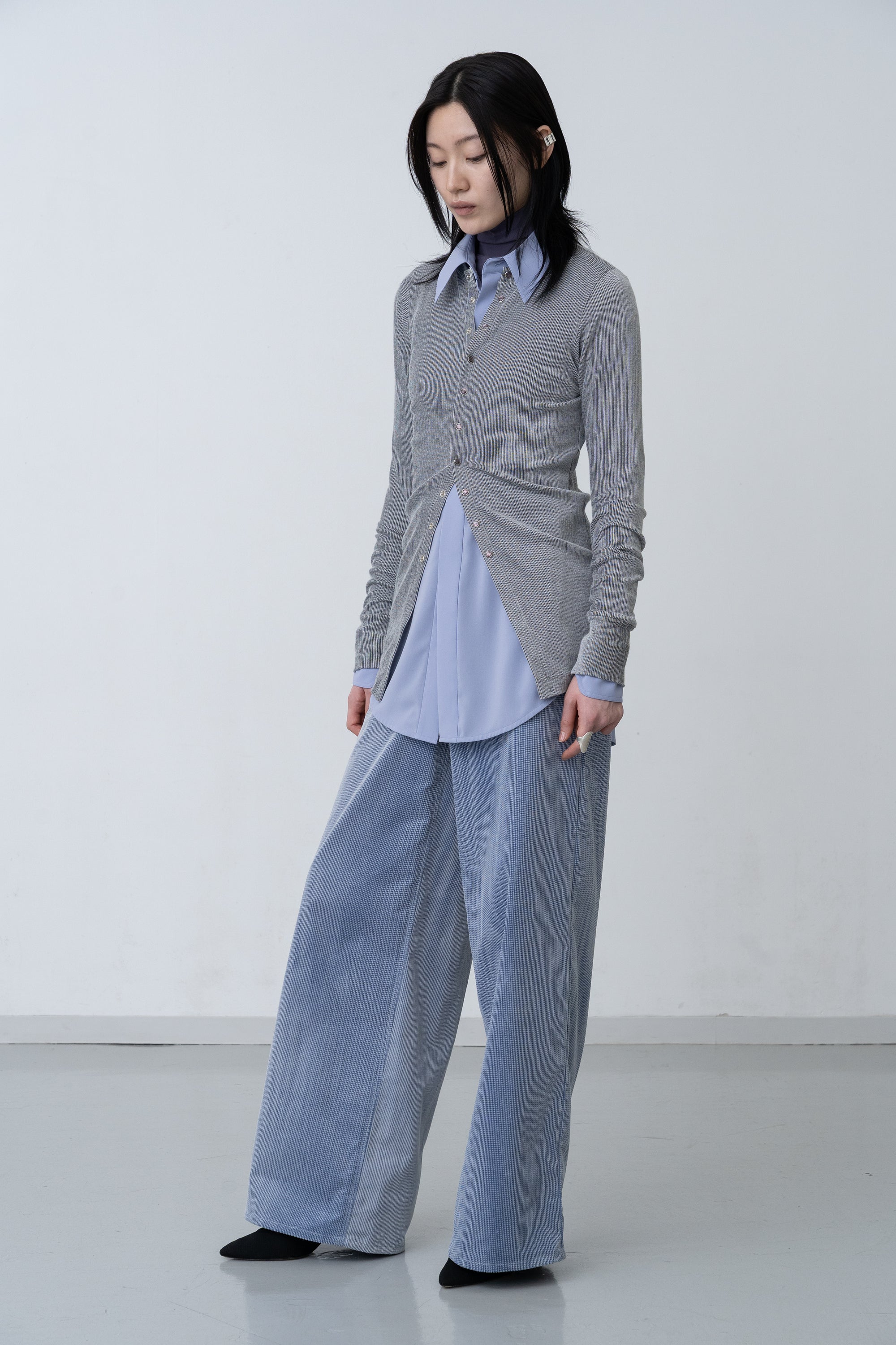 Pearl Dot Cardigan / grey