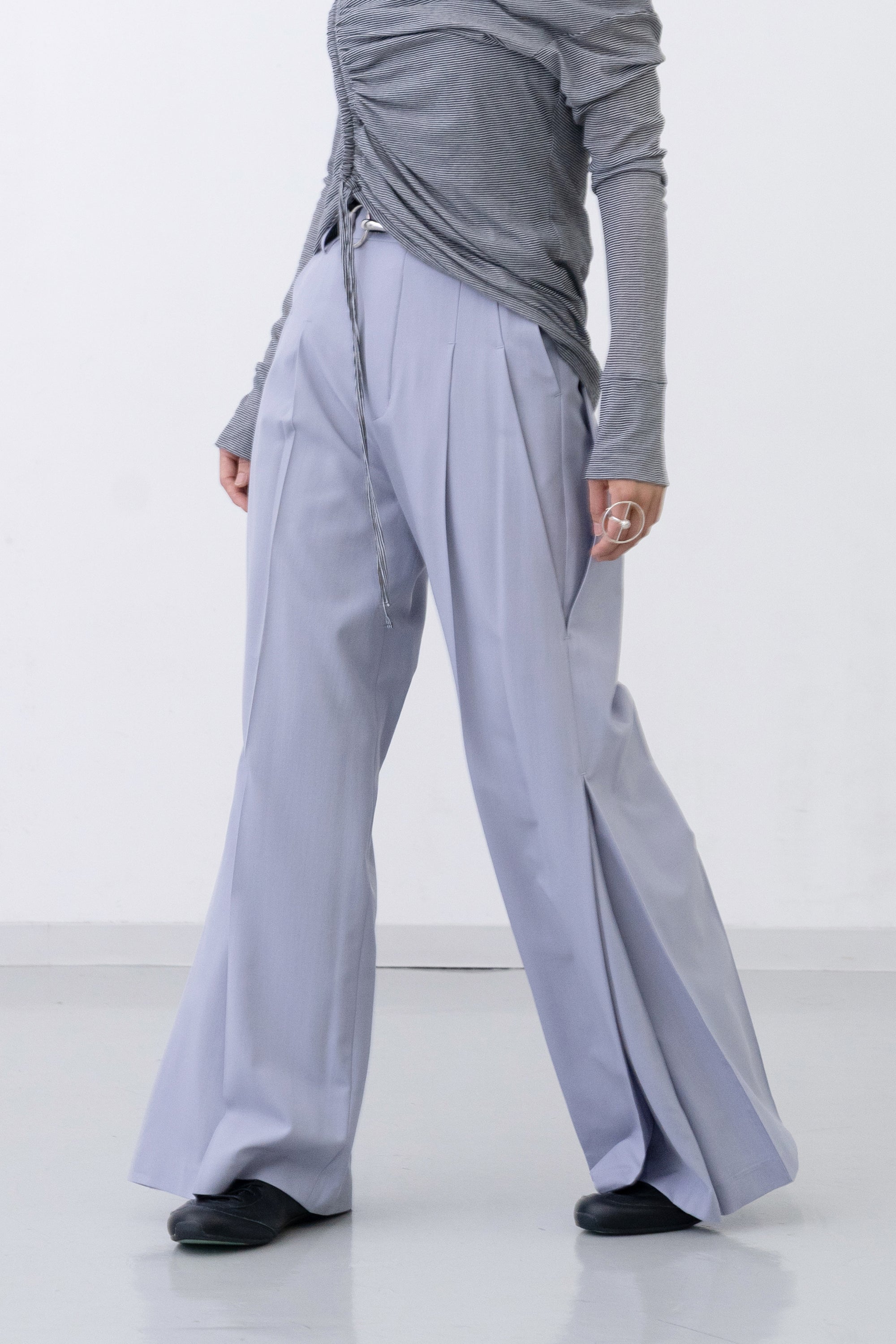 [PRE] Layhak Trousers / lavender