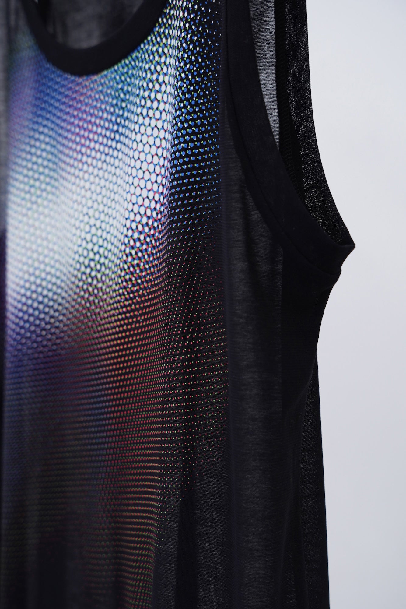 [PRE] Wink Tank / black