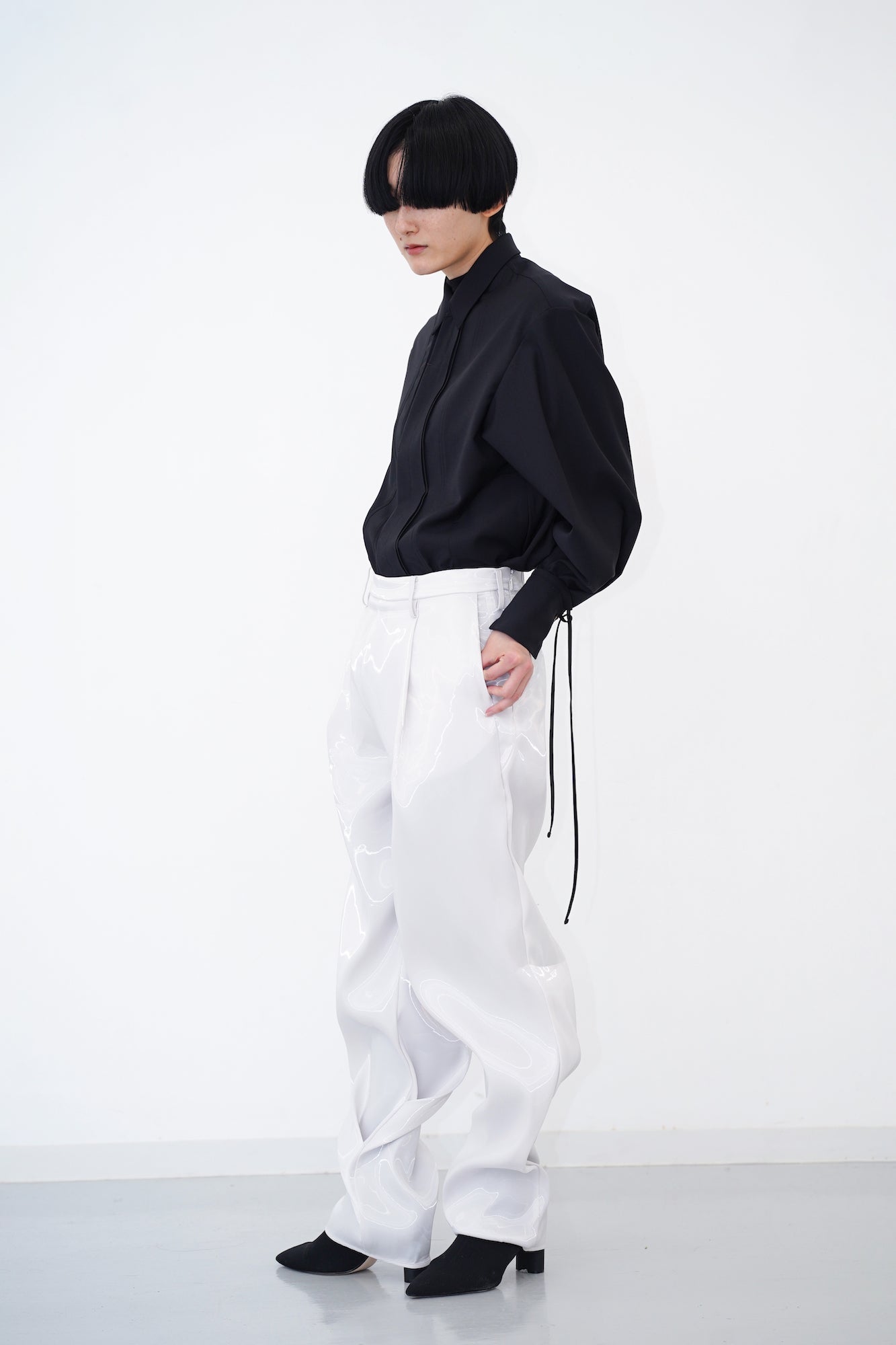 HATRA 23AW予約完売 Liquid shape trousers-