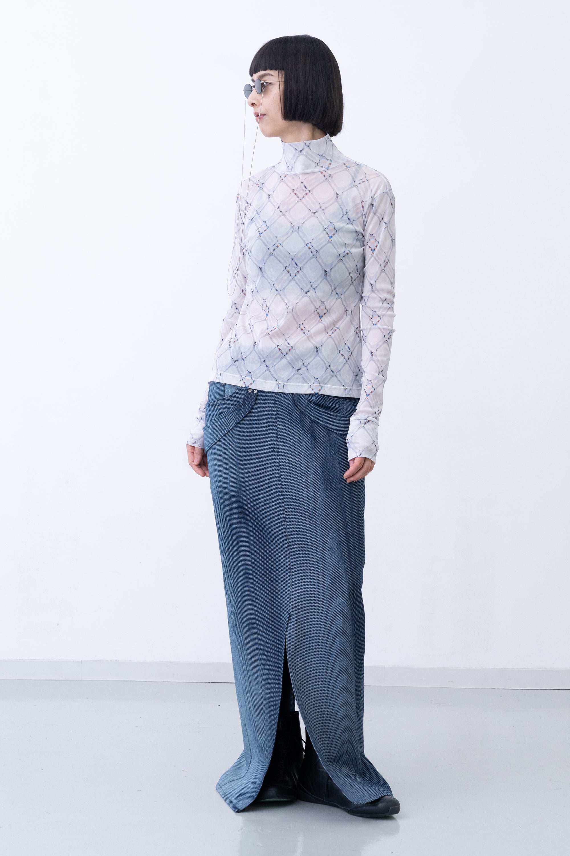 [PRE] Hi Lattice / white