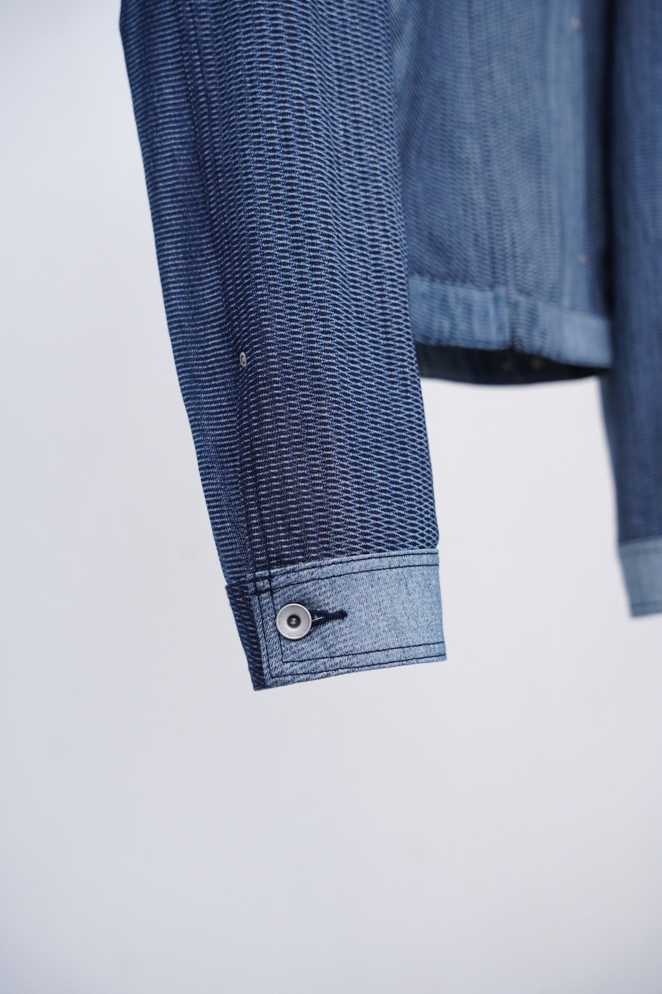 [PRE] Mirage Bleach Denim Jacket / navy