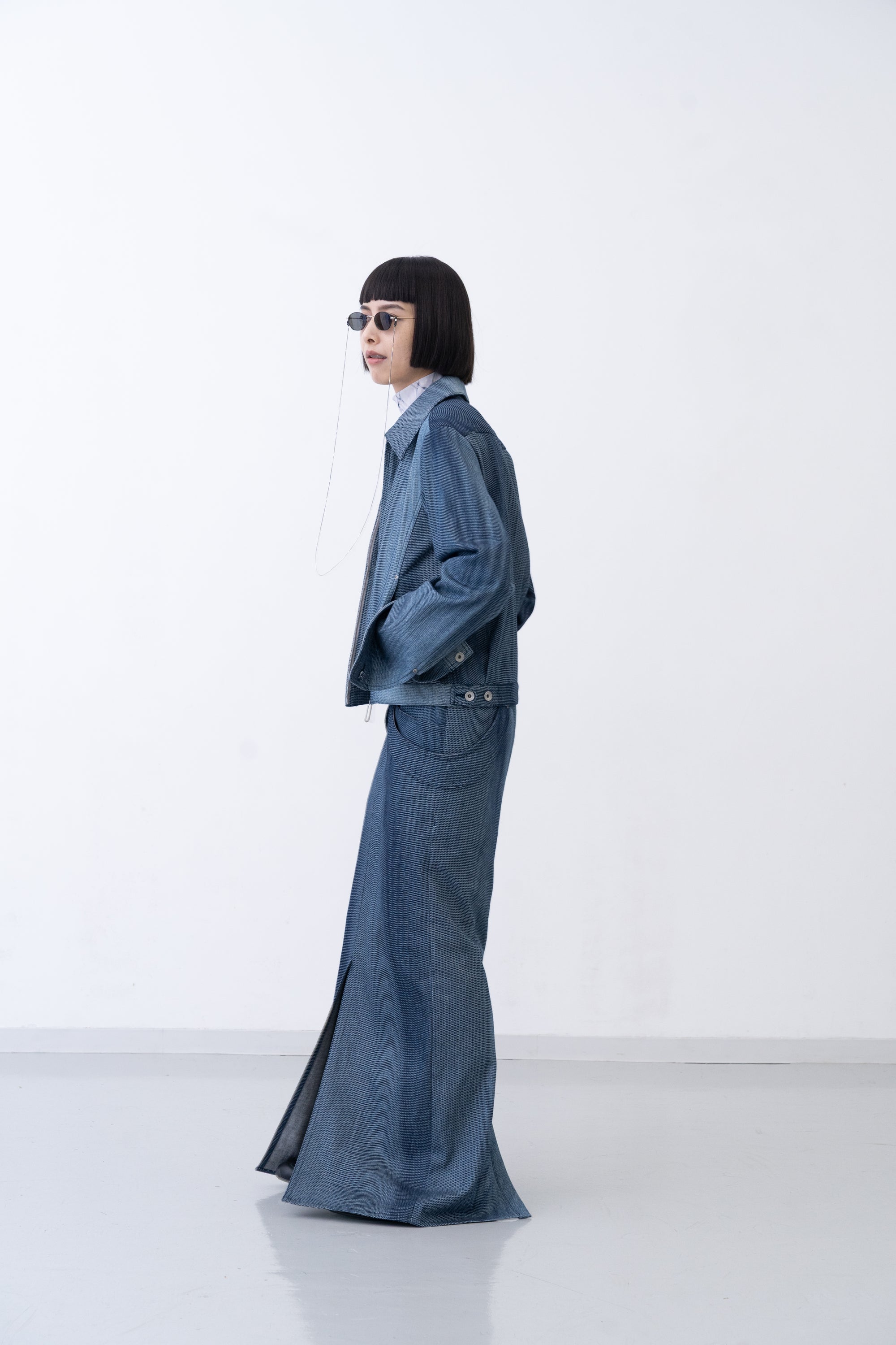 [PRE] Mirage Bleach Denim Jacket / navy