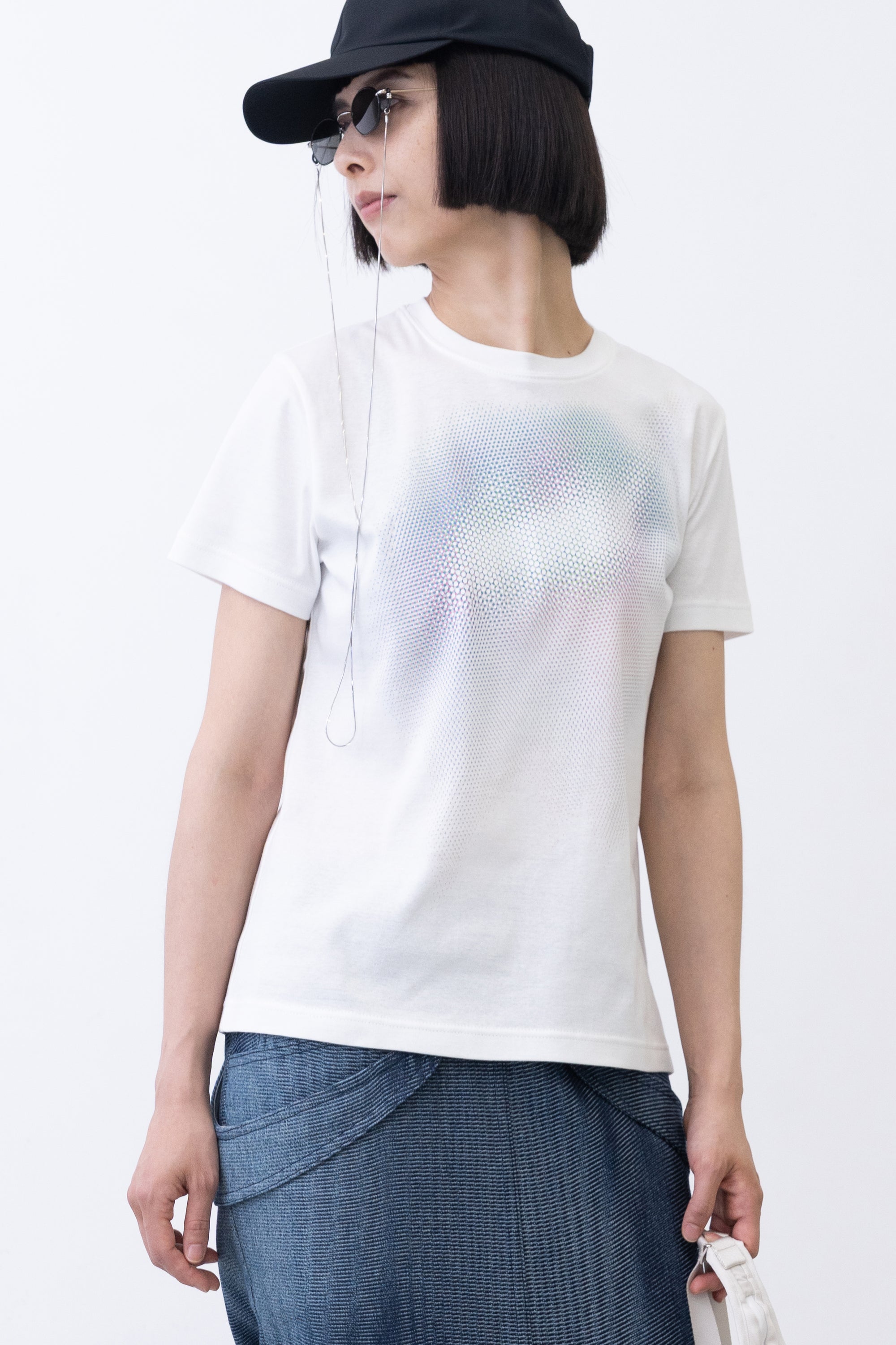 TSS-Wink / white