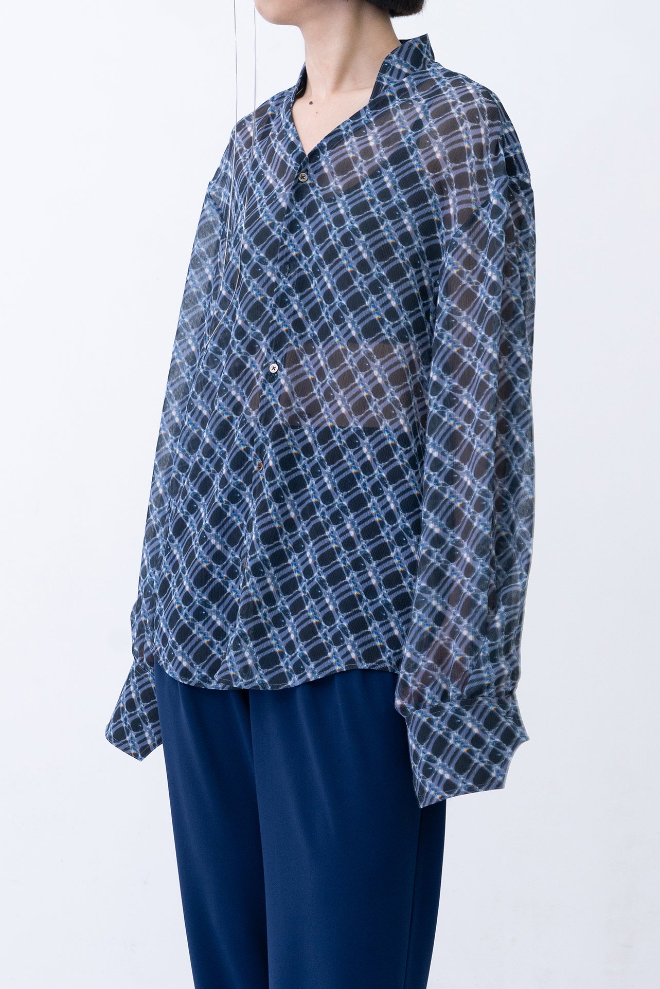 [PRE] Lattice Sheer Shirt / charcoal