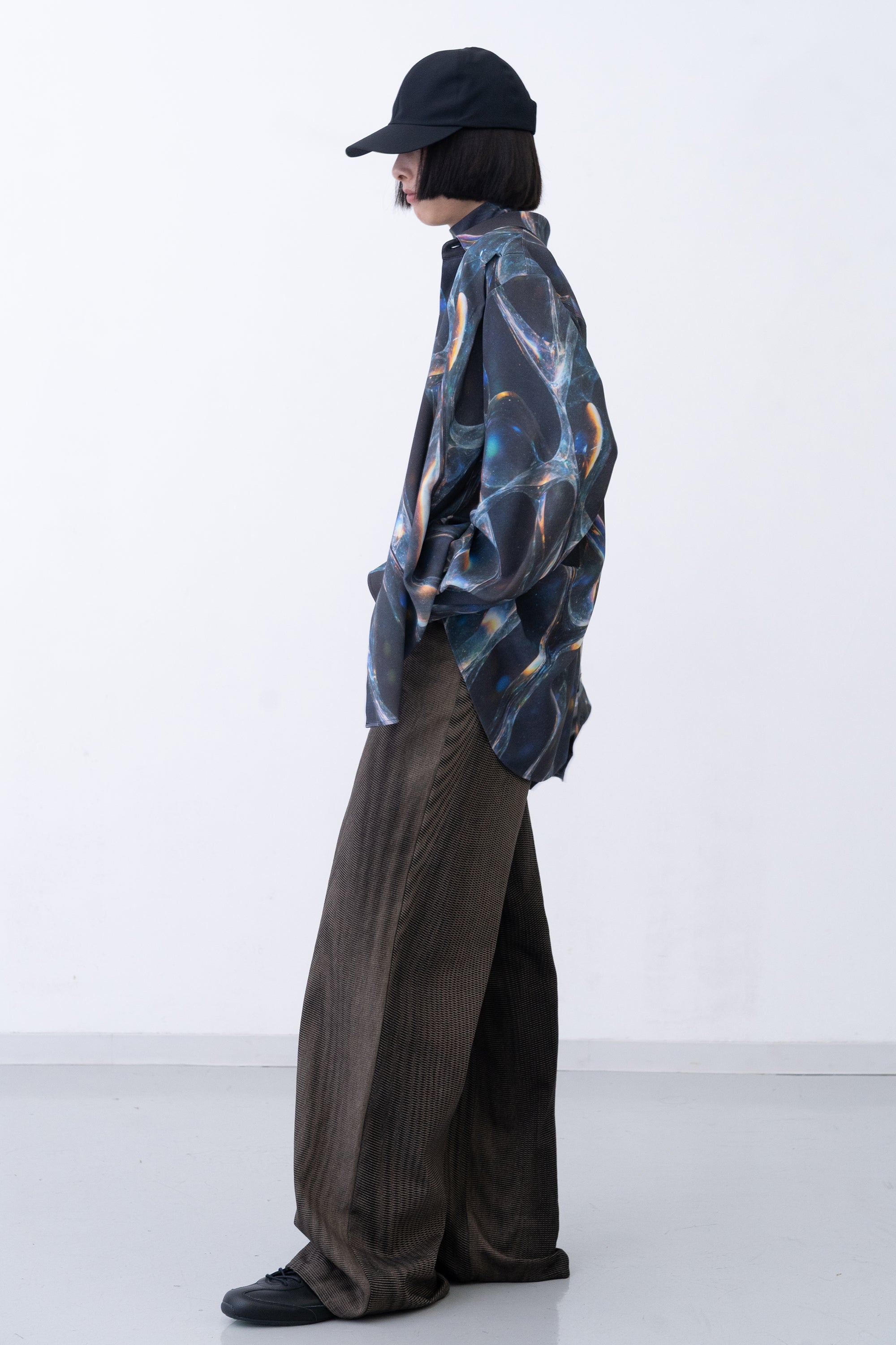 [PRE] Oyster Shirt / deep