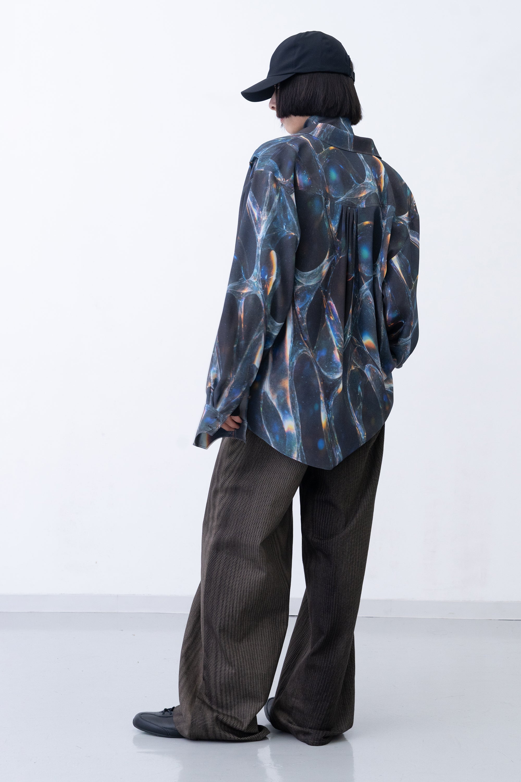 [PRE] Oyster Shirt / deep