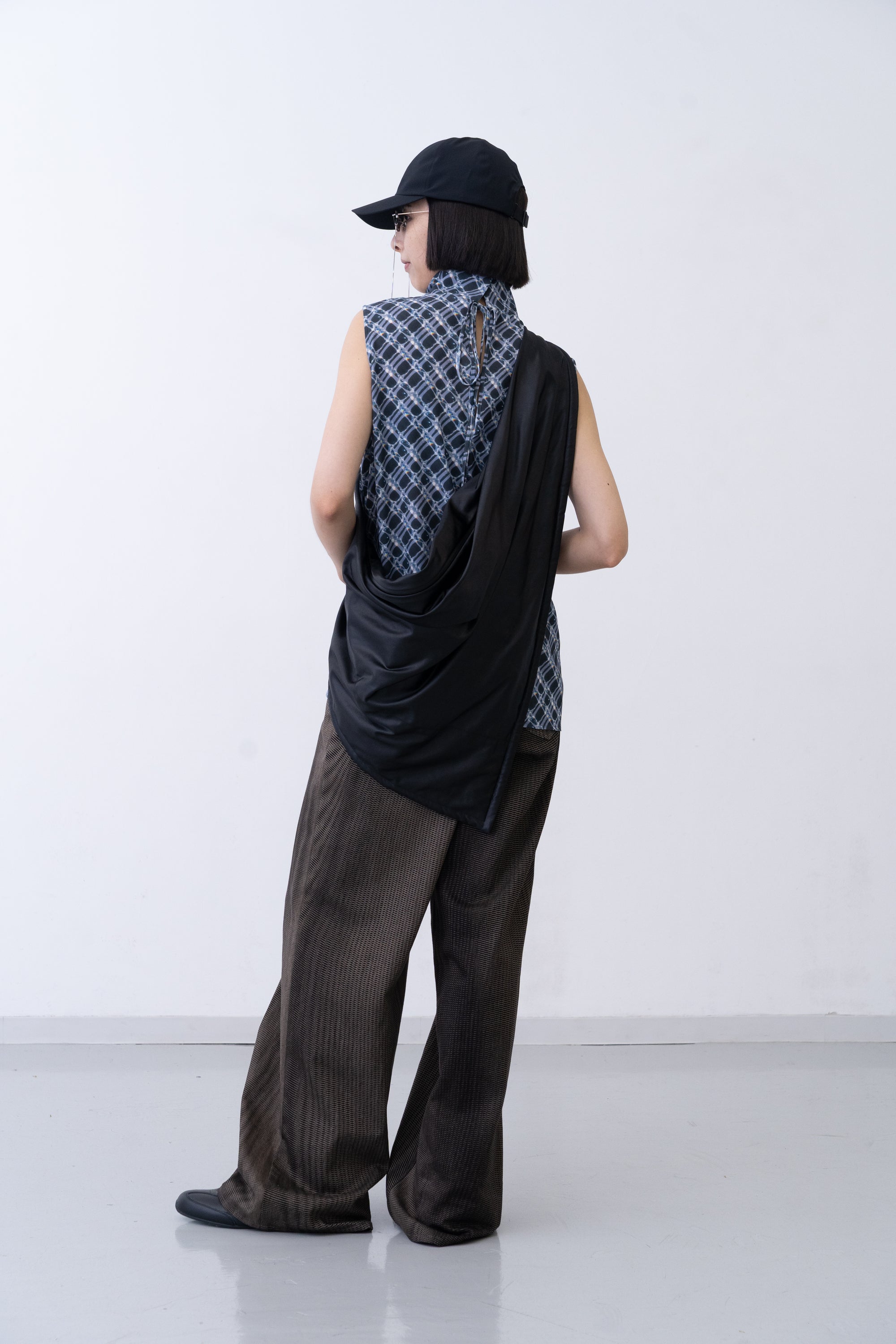 [PRE] Tri Bag LT / black