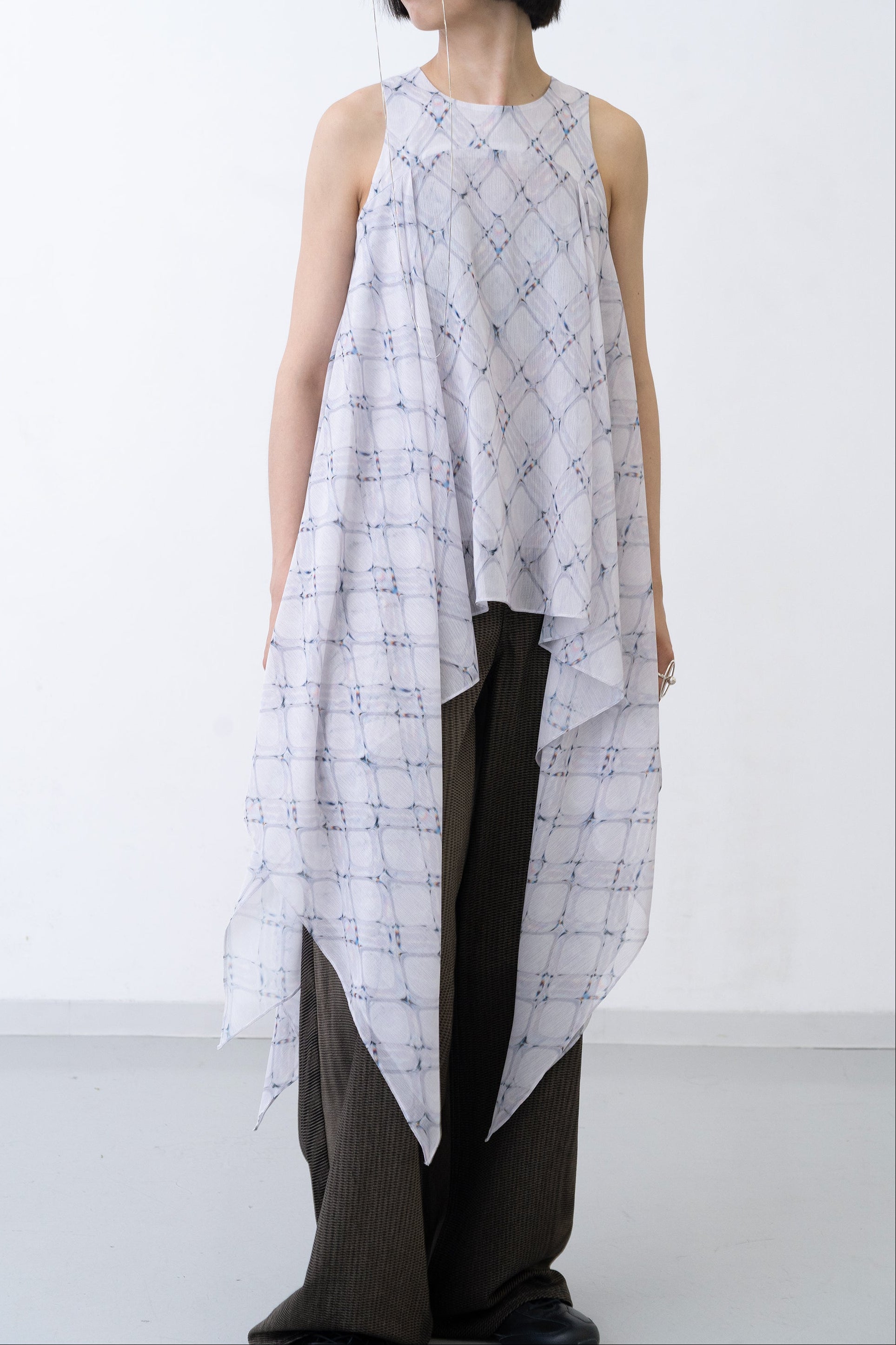 Lattice Skyfish Robe / white