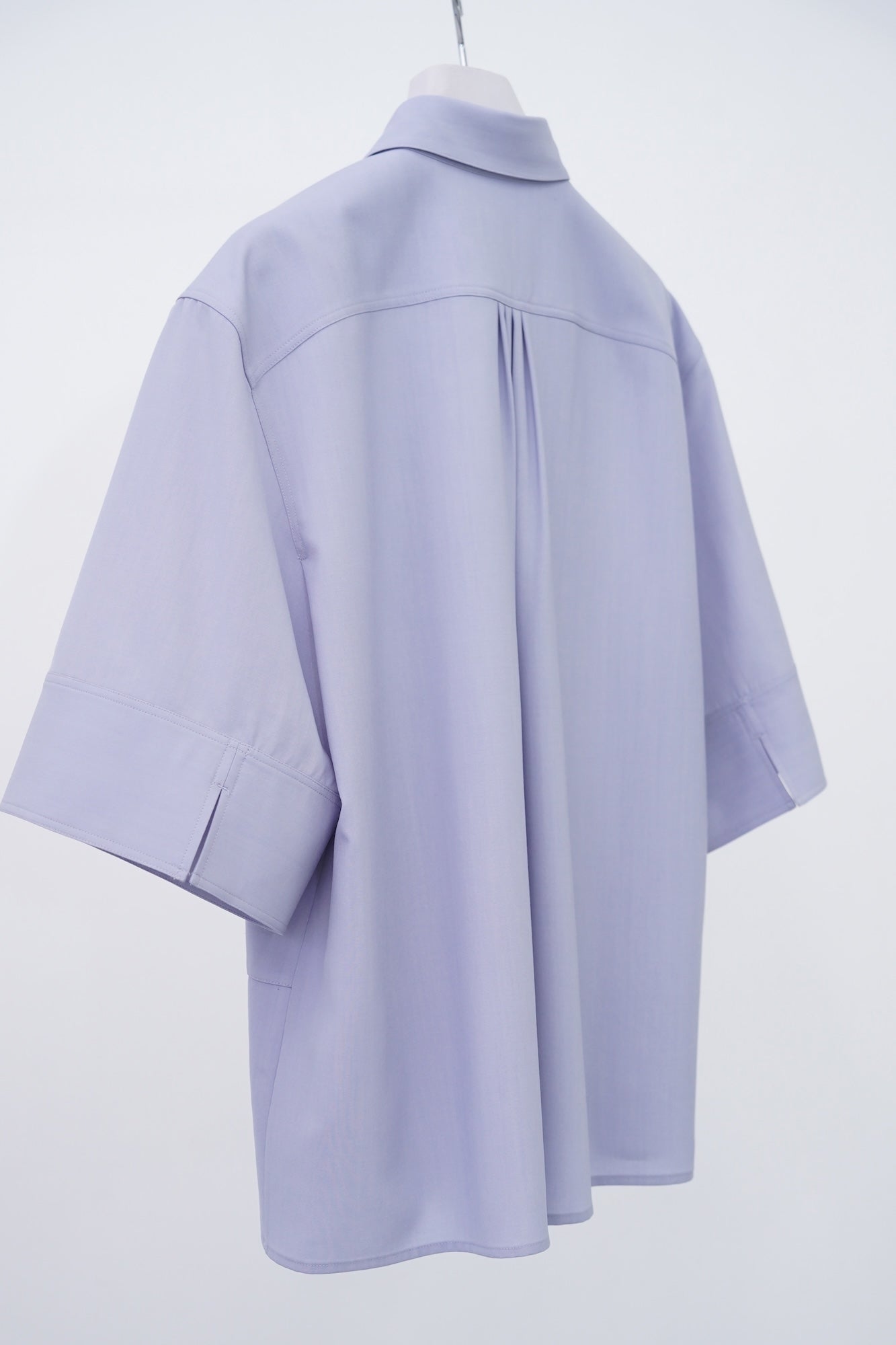 [PRE] Tri Front Shirt / lavender