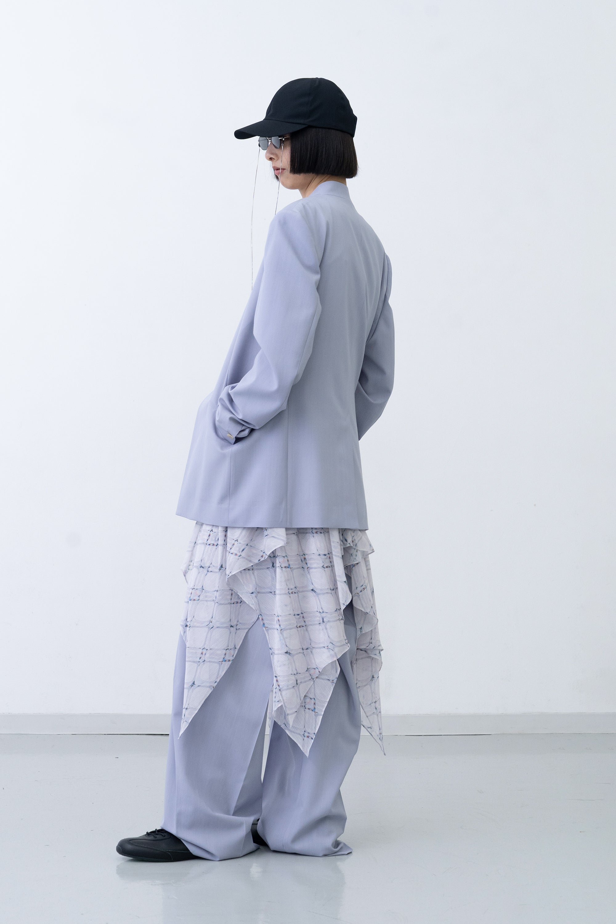 [PRE] Lattice Skyfish Robe / white