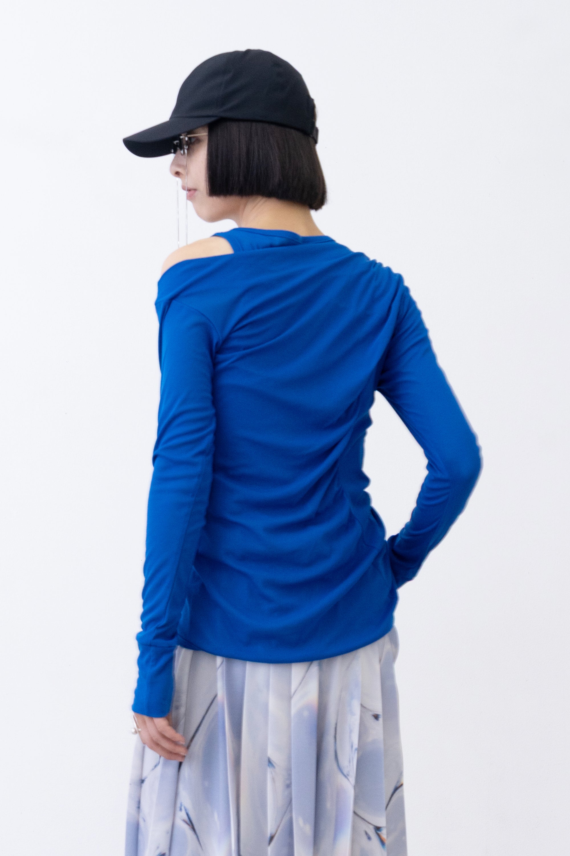 [PRE] Equil Tank / blue