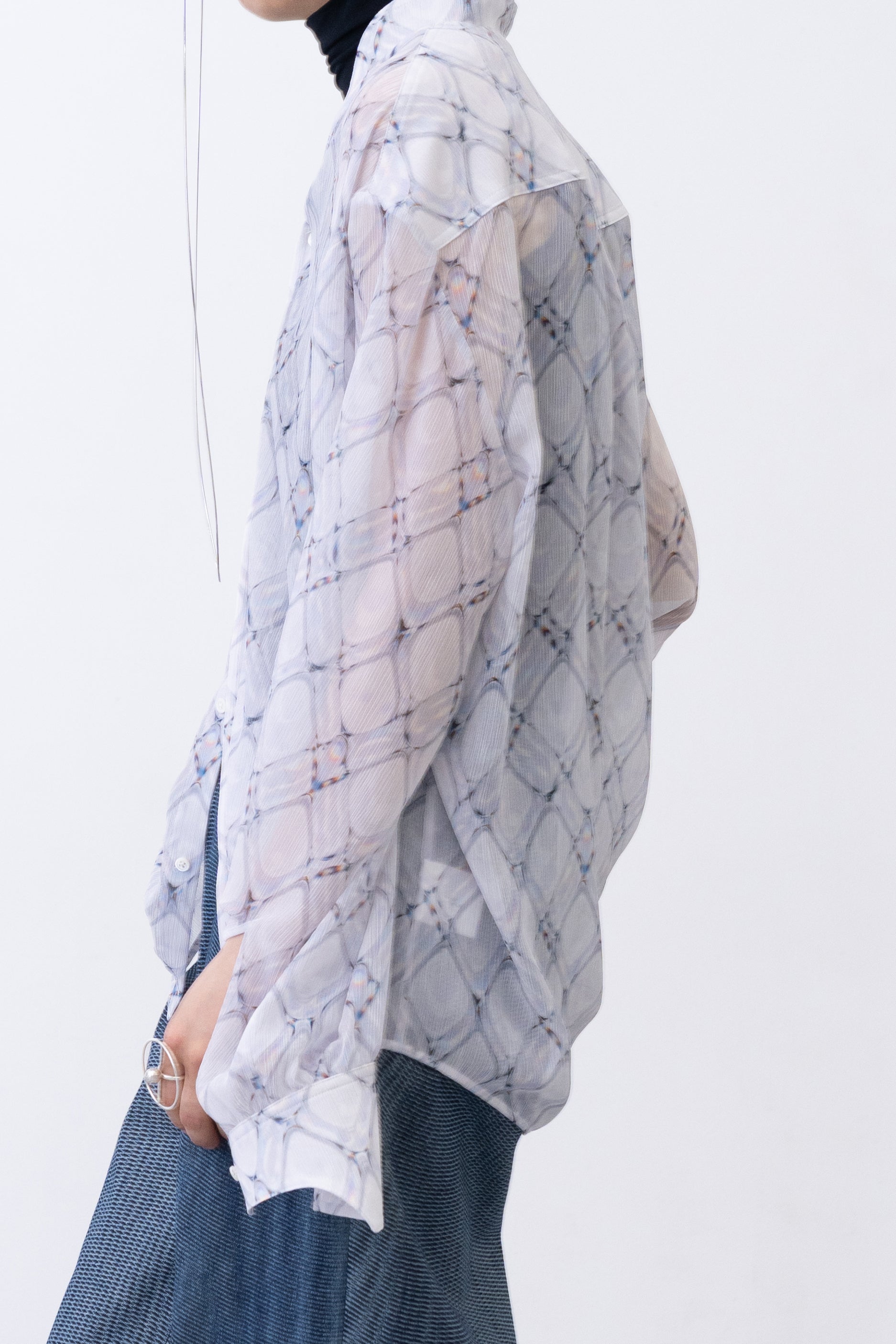 [PRE] Lattice Sheer Shirt / white