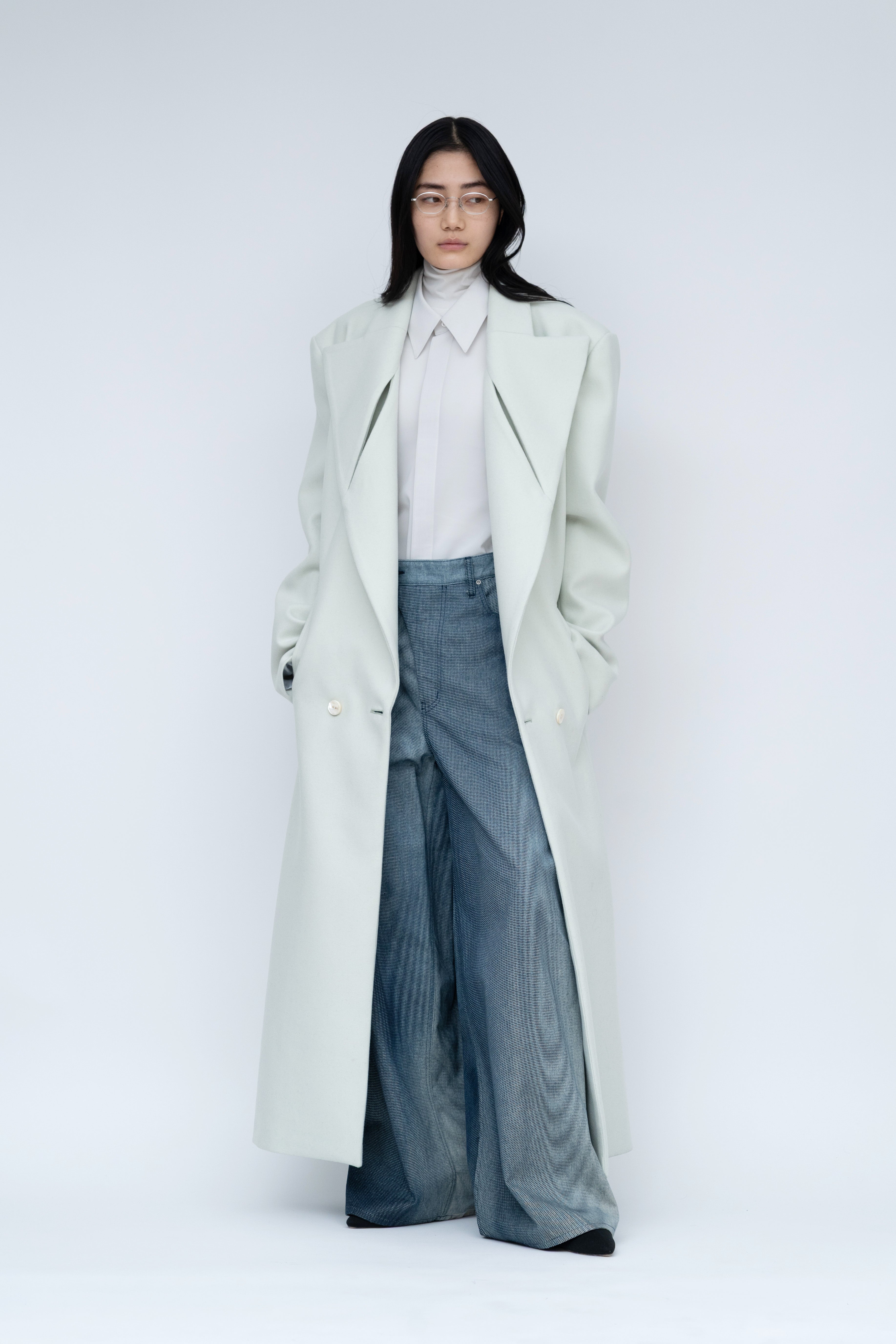 Mirage Bleach Denim / navy – HATRA OFFICIAL