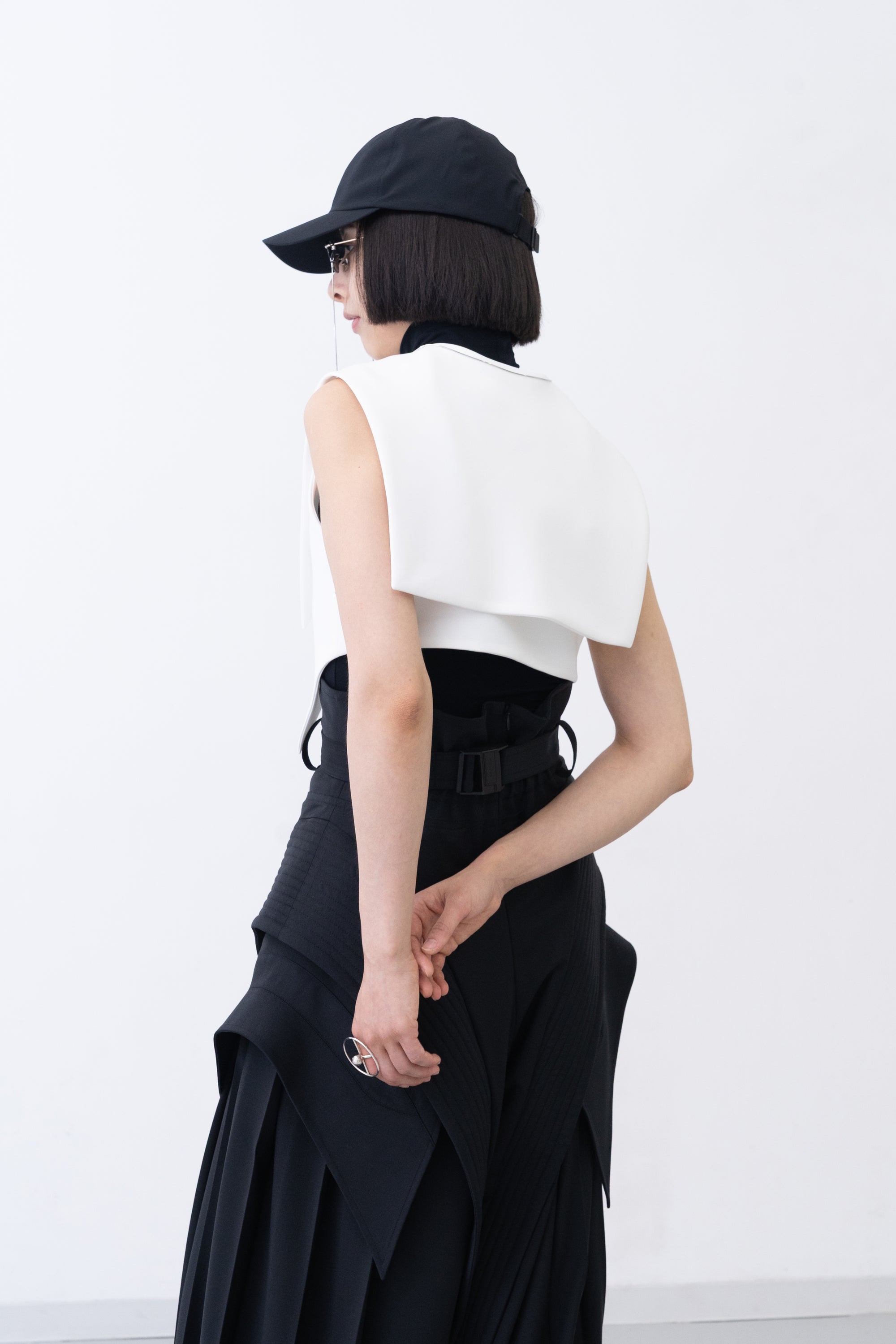 [PRE] VV Bolero / white