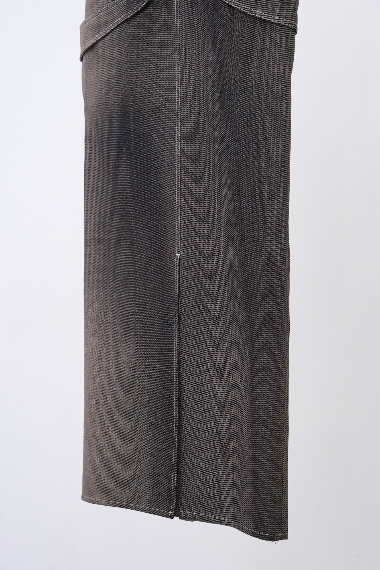 [PRE] Mirage Bleach Skirt / black
