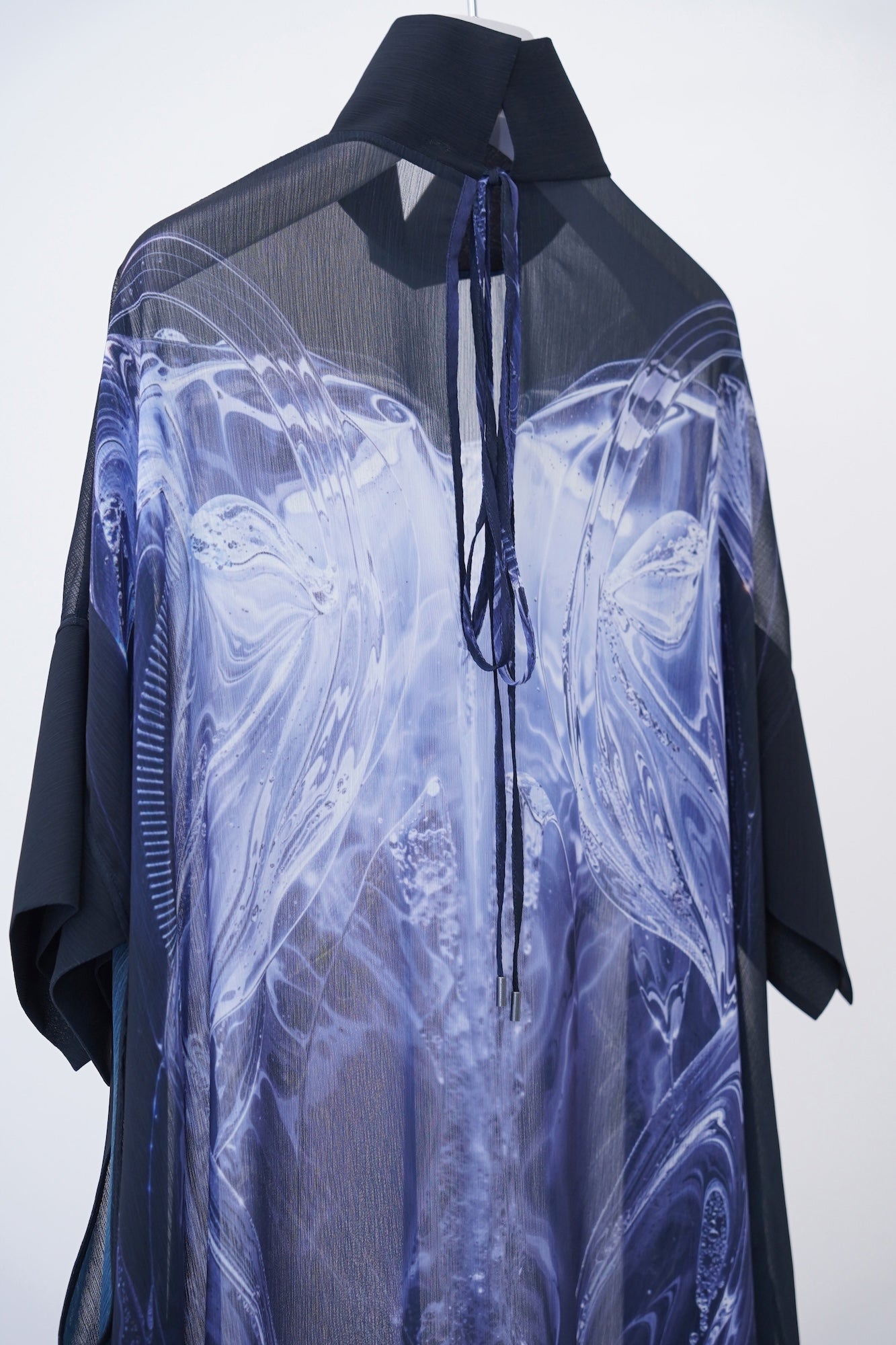 [PRE] Phenomenal Sheer Robe / black