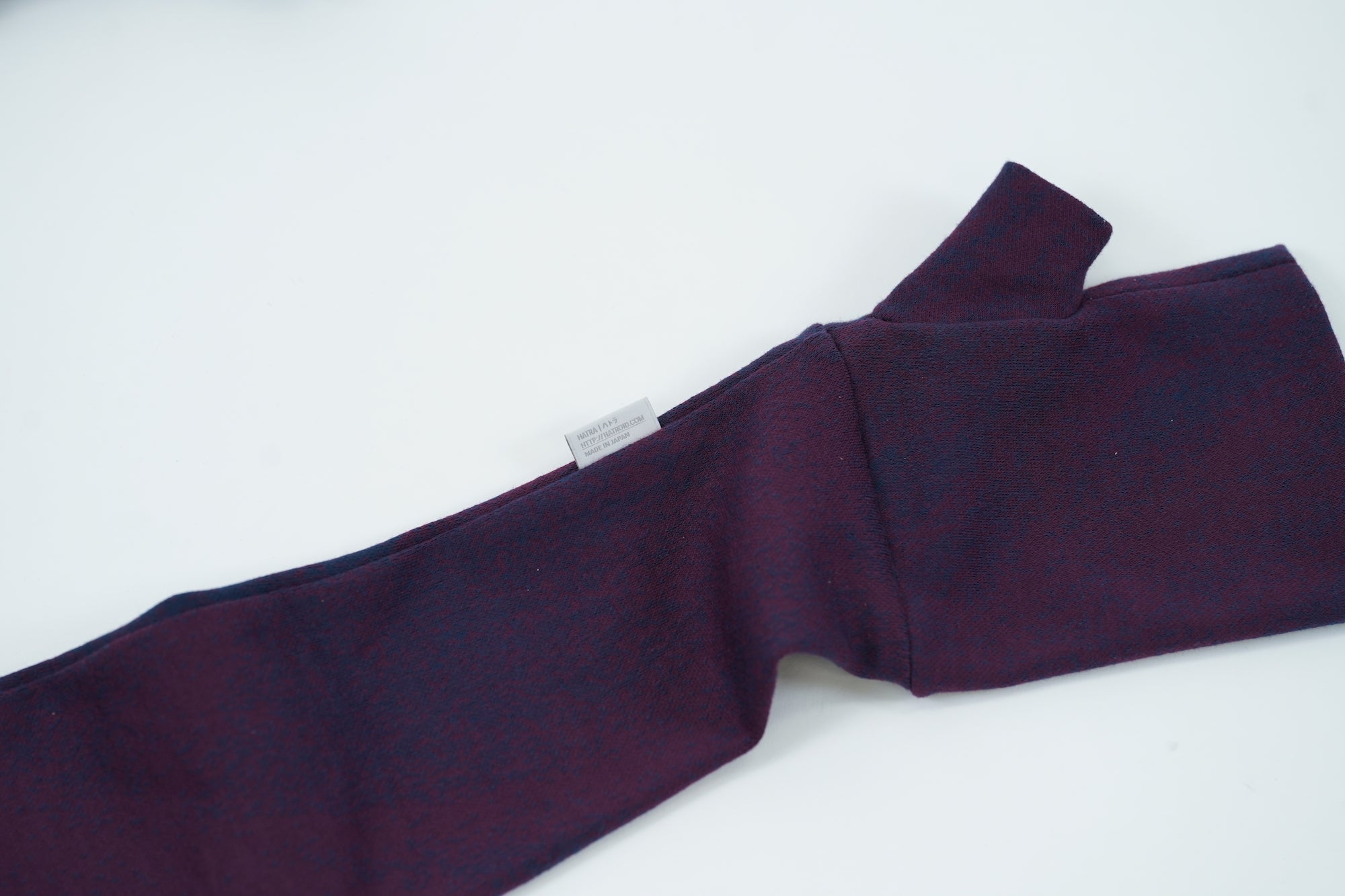 Poil Arm Covers / burgundy