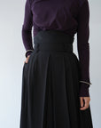 Hak Pleats Pants / black
