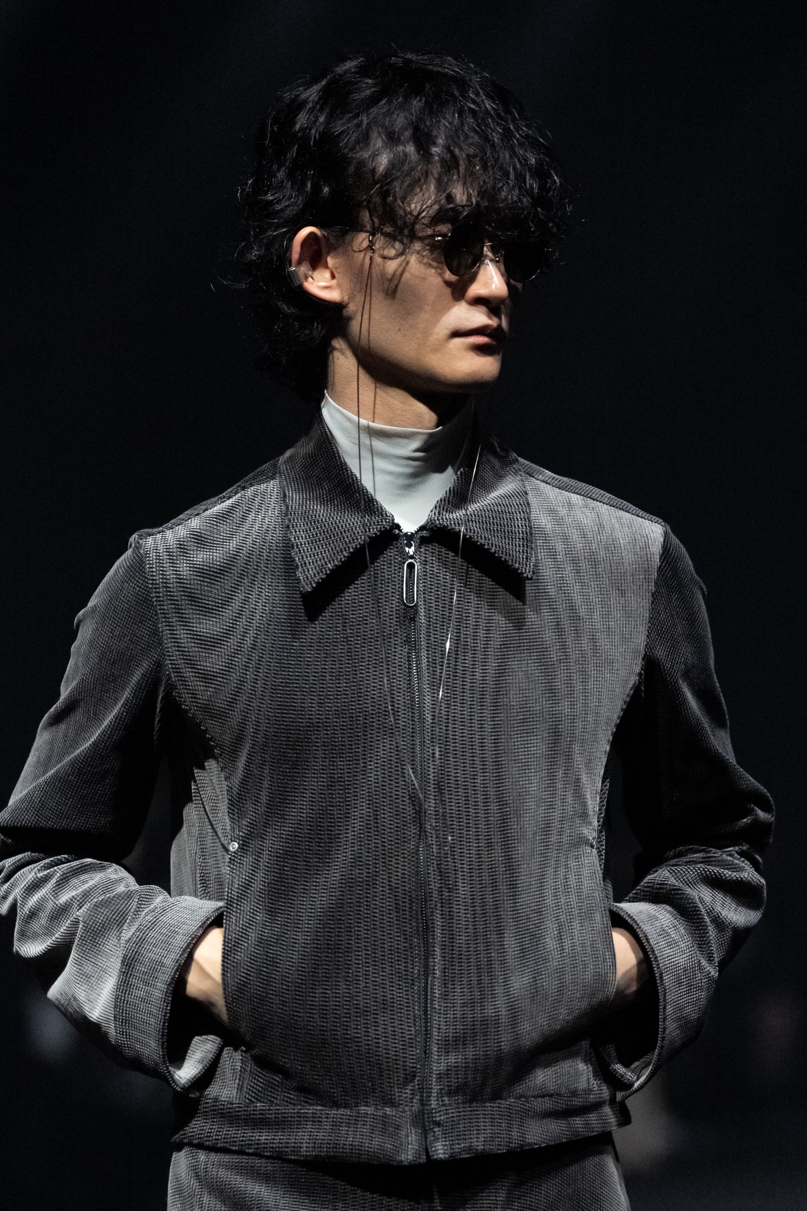 Mirage Bleach Jacket / black – HATRA OFFICIAL