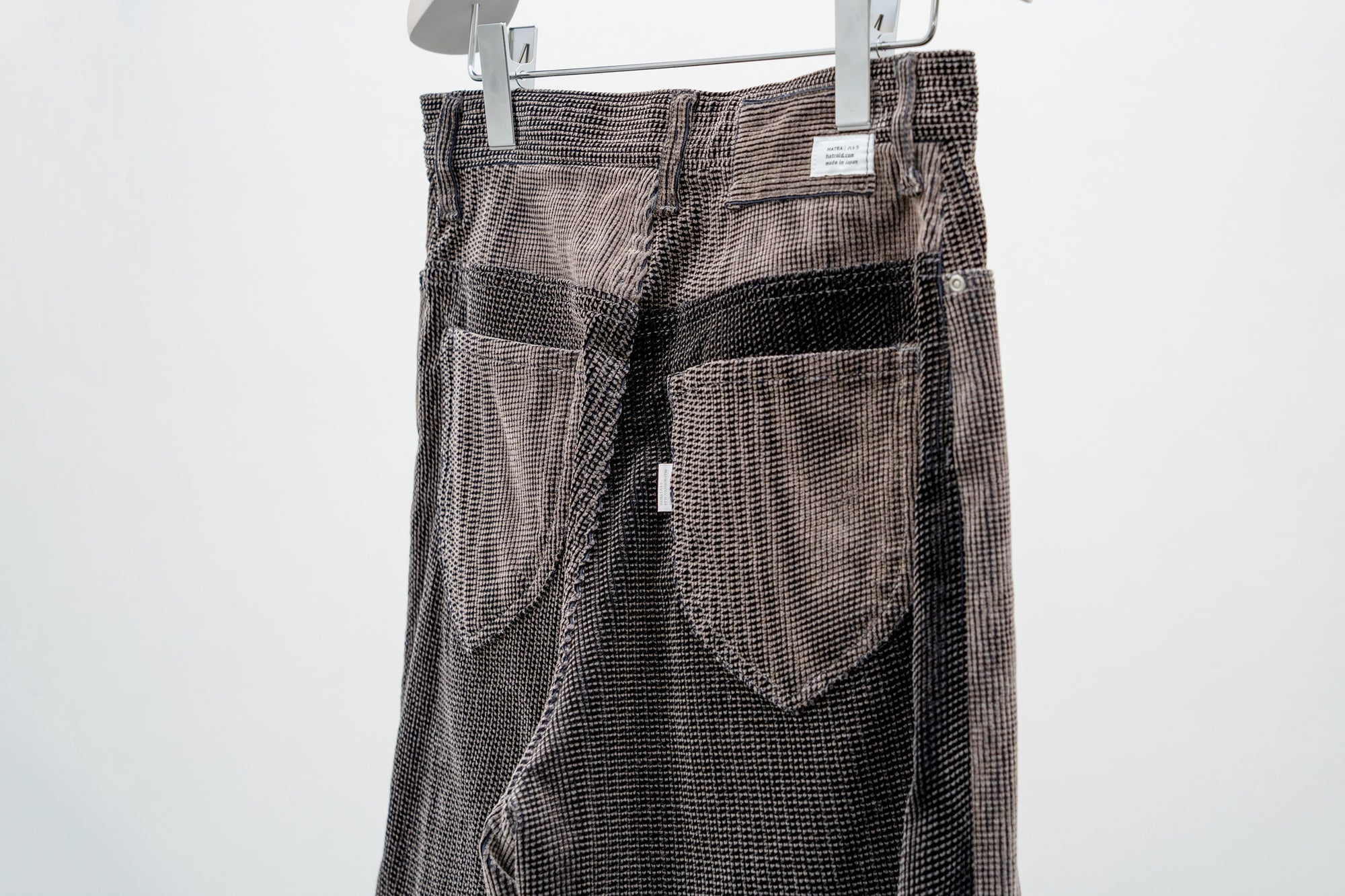 Mirage Bleach Corduroy Pants / black