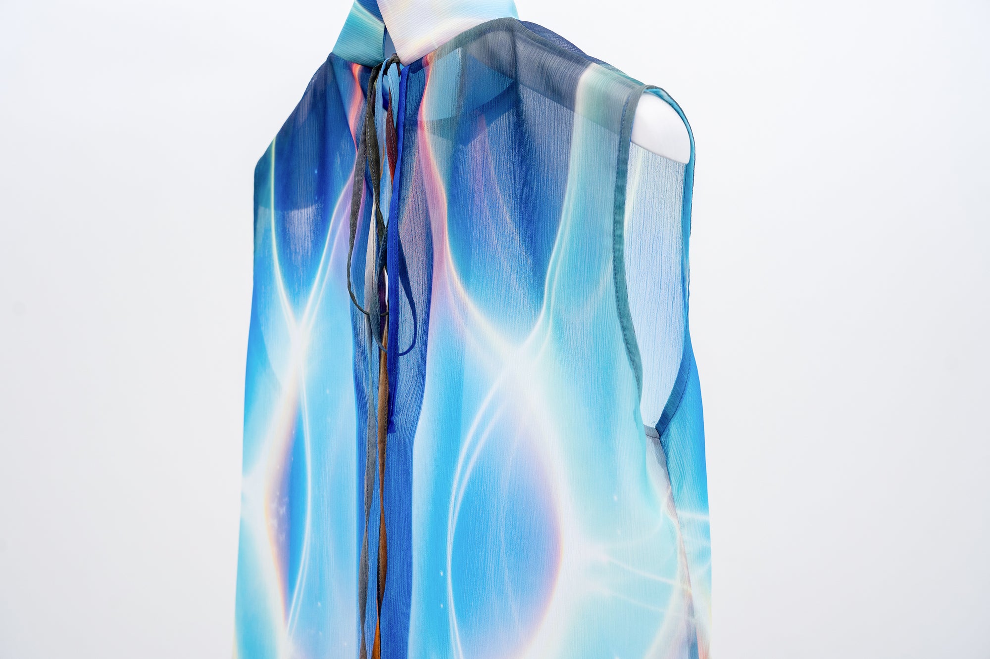 Phenomenal Sheer Blouse / halo-II