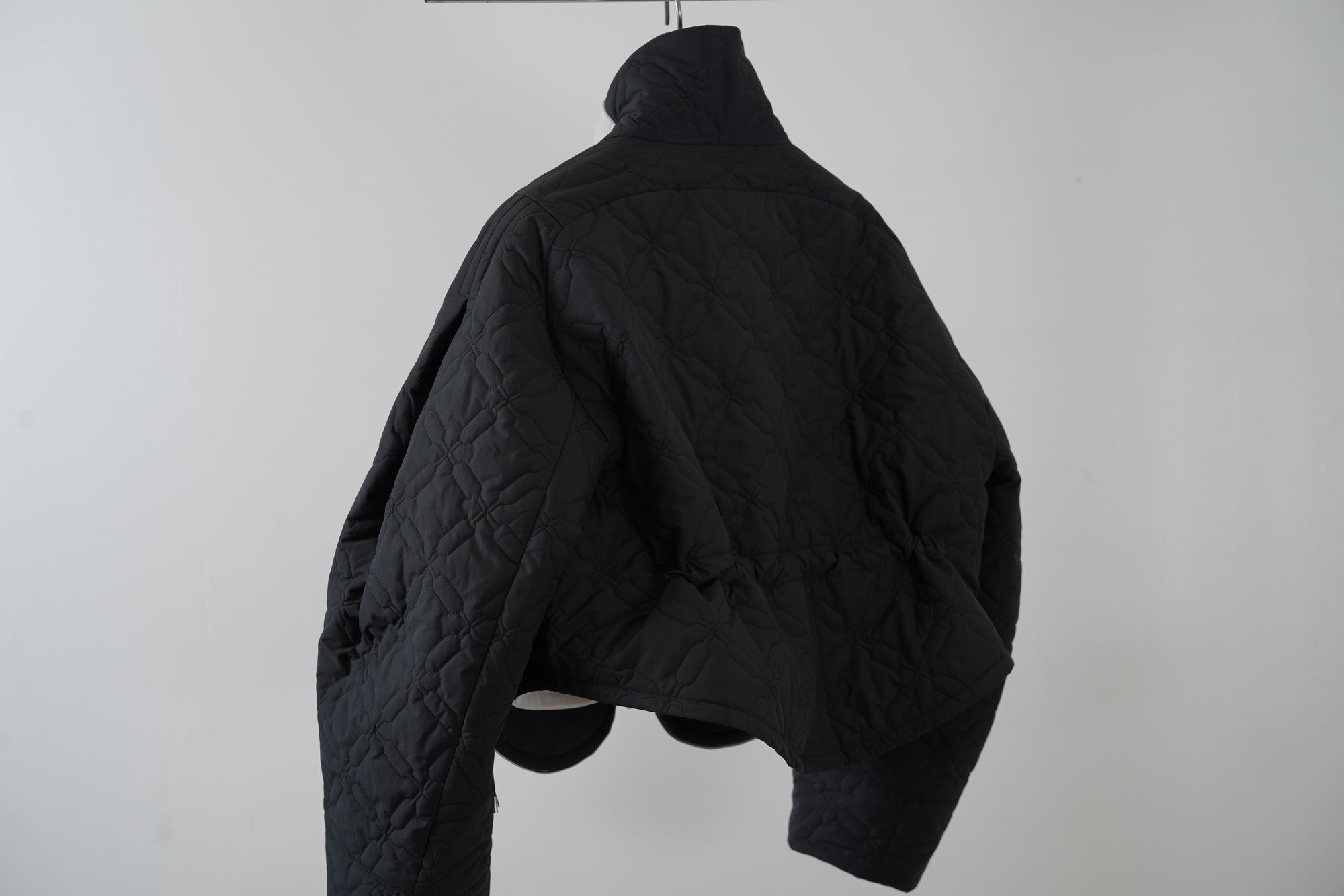 Heart Jacket / cloudy-black