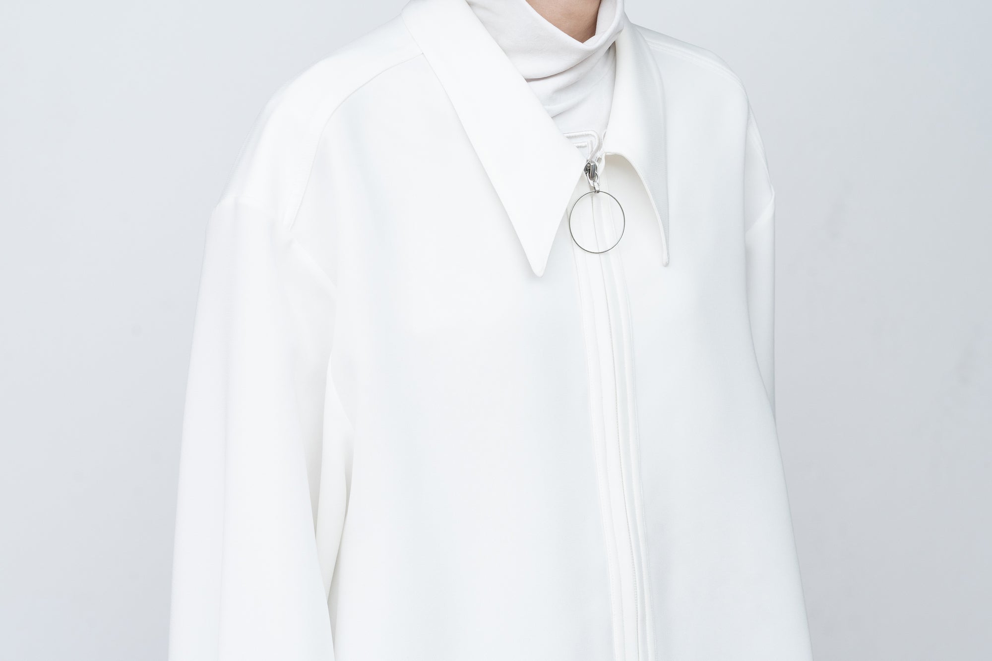 O Blouse / white