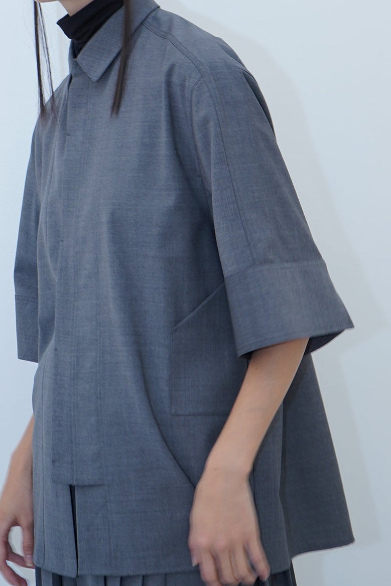 Tri Front Shirt / grey