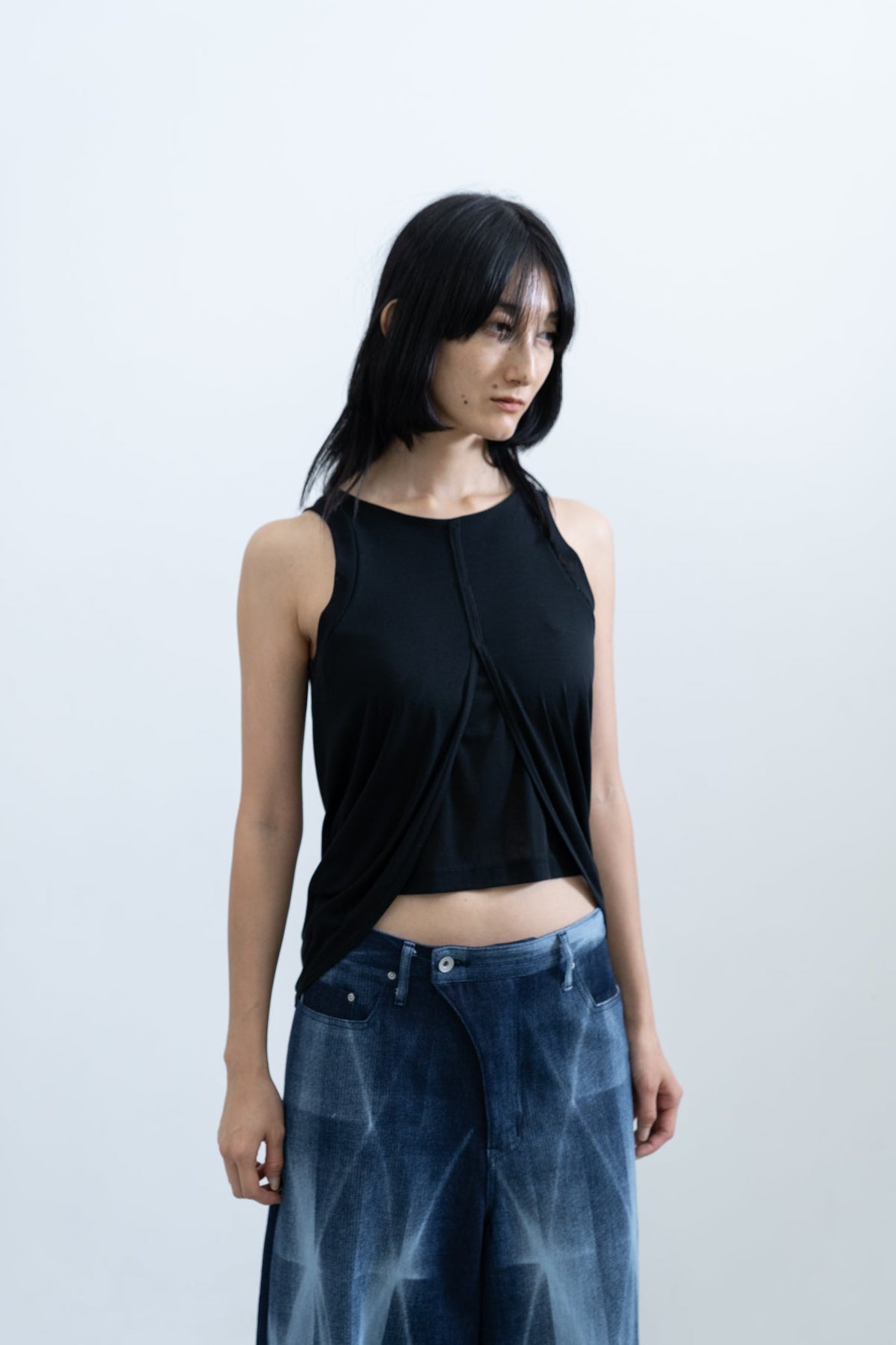 Dia Tank / black