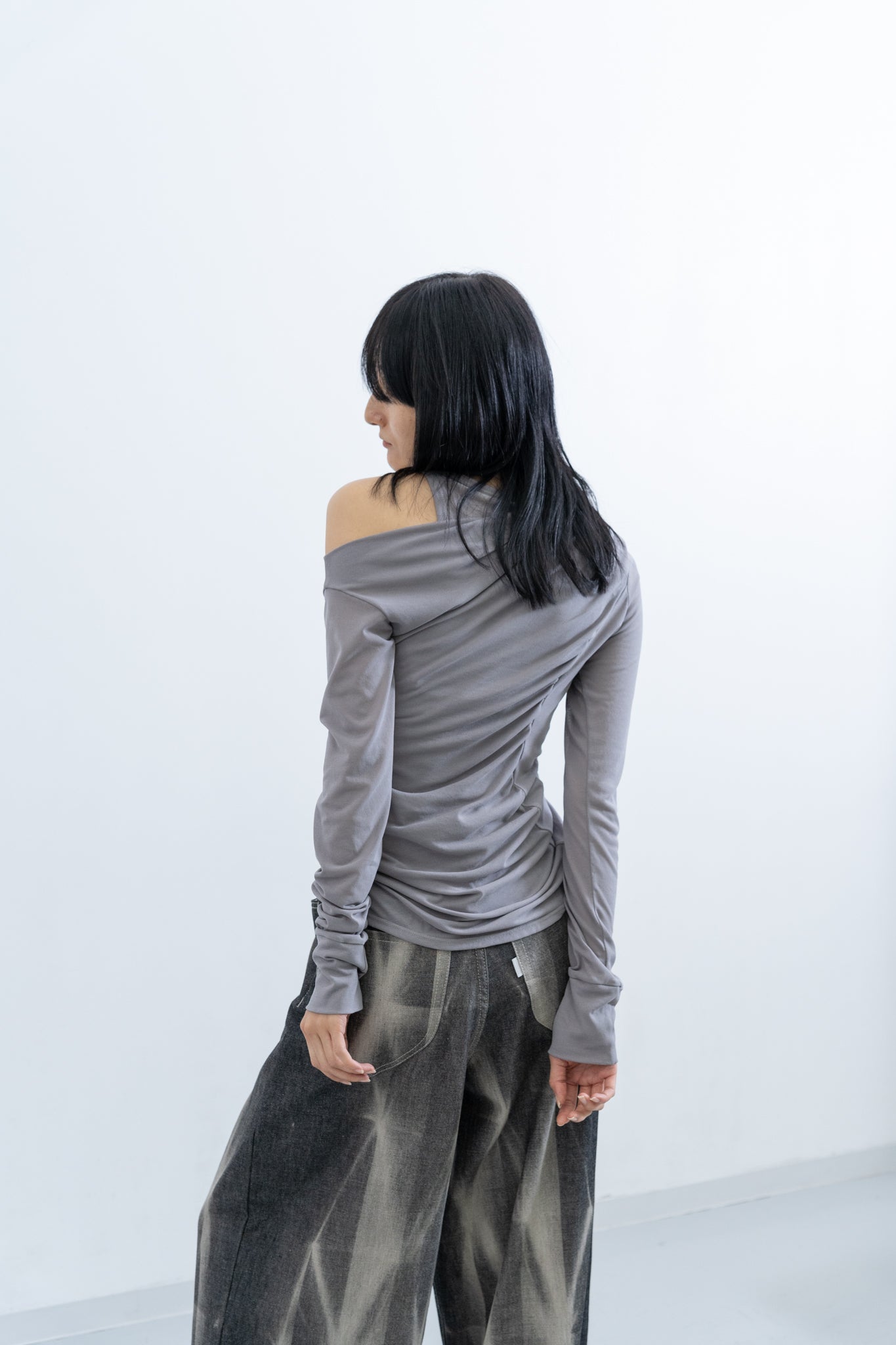 Equil Tank / grey