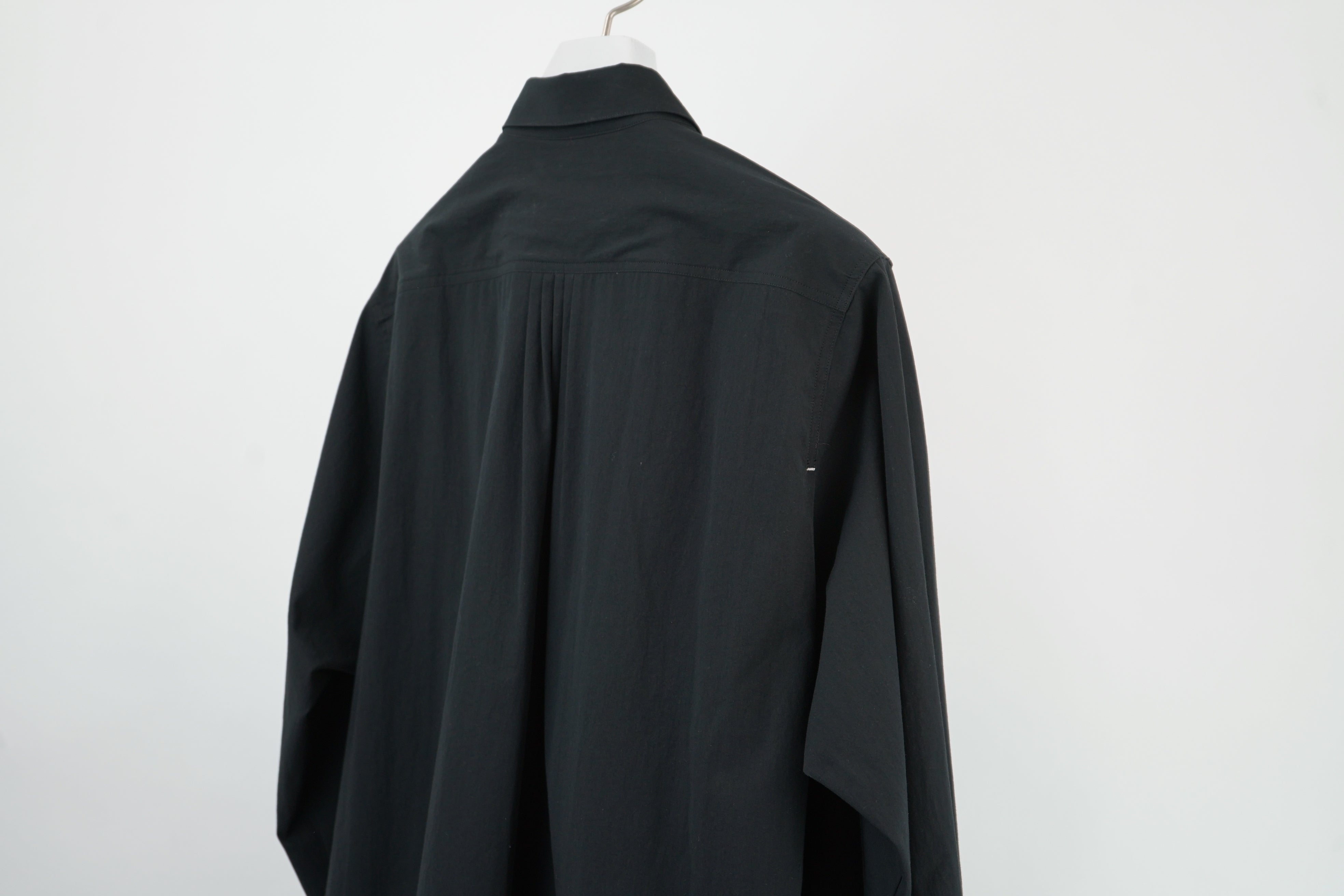 HATRA Arc Shirt / black サイズ2肩幅48cm