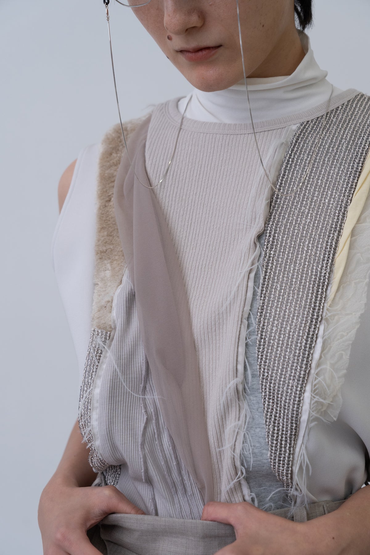 [PRE] Shapeshift Top / grey-m