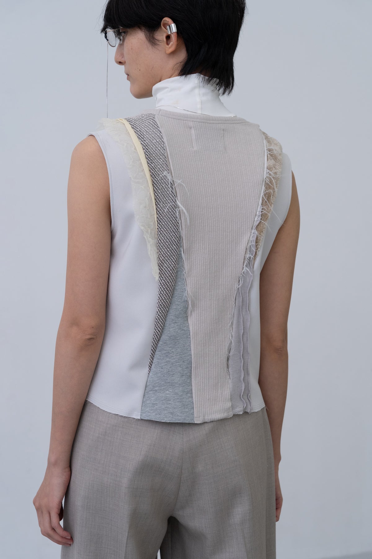 [PRE] Shapeshift Top / grey-m