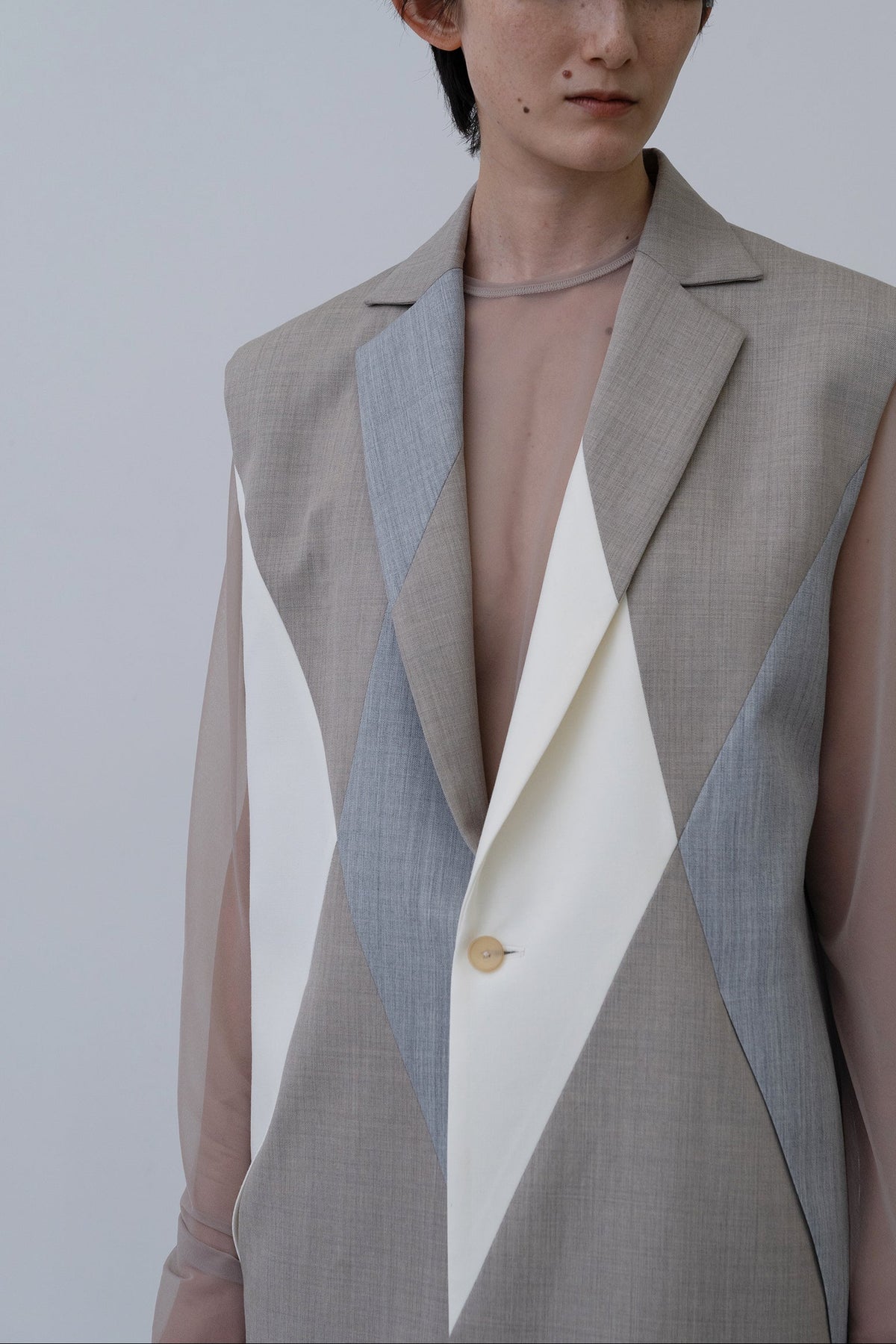 [PRE] Winker Sleeveless Jacket / grey-m