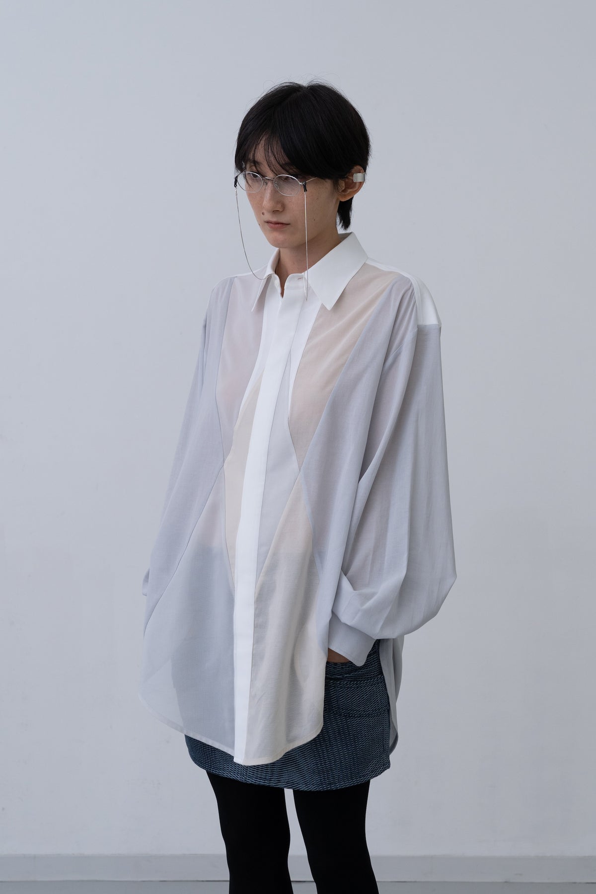 [PRE] Winker Shirt / grey-m