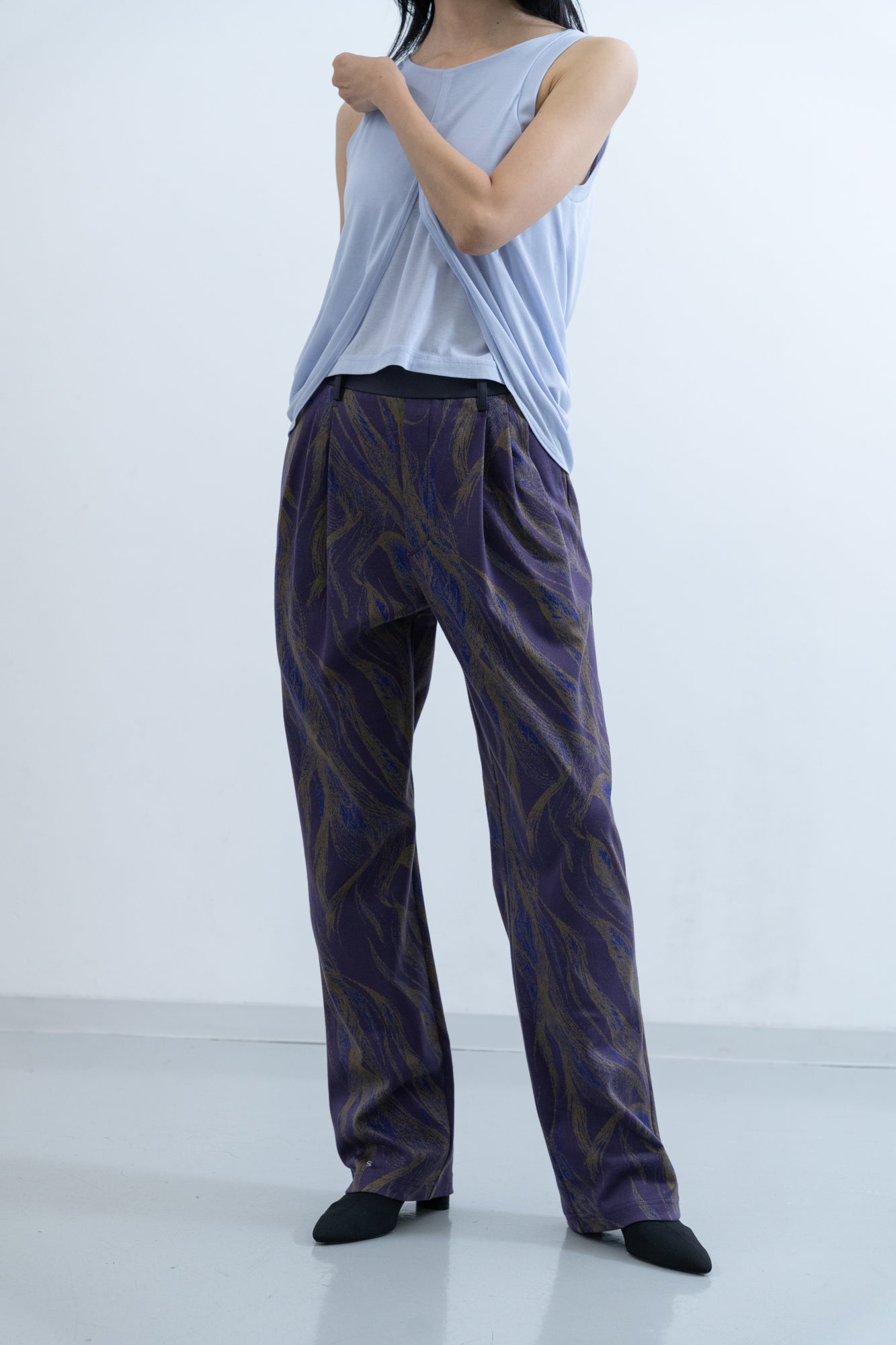 Aero Moc Trousers / violet