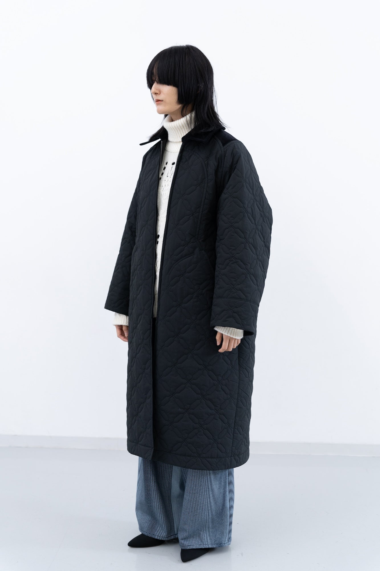 Cell Quilt Over Coat / black