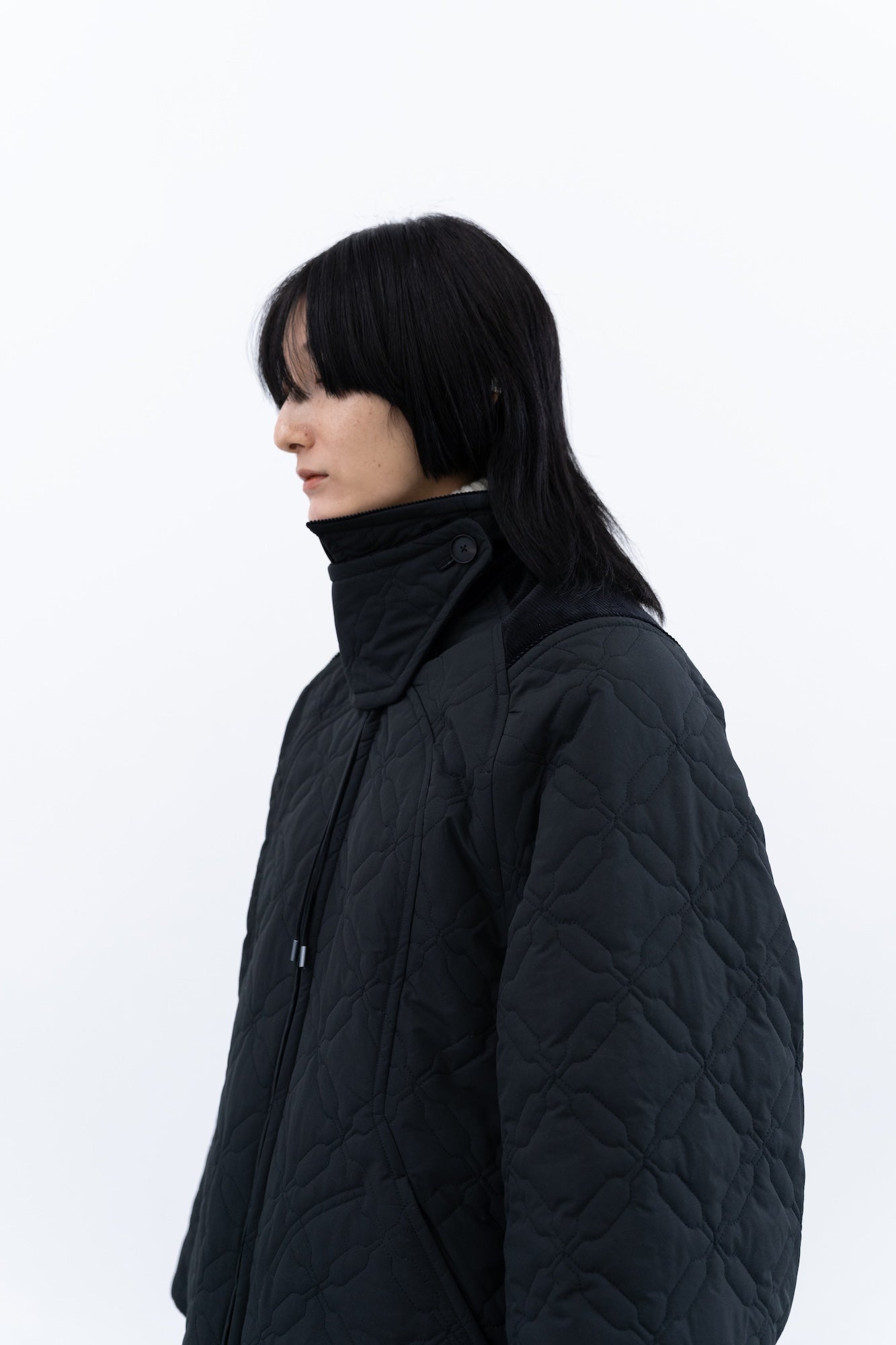 Cell Quilt Over Coat / black