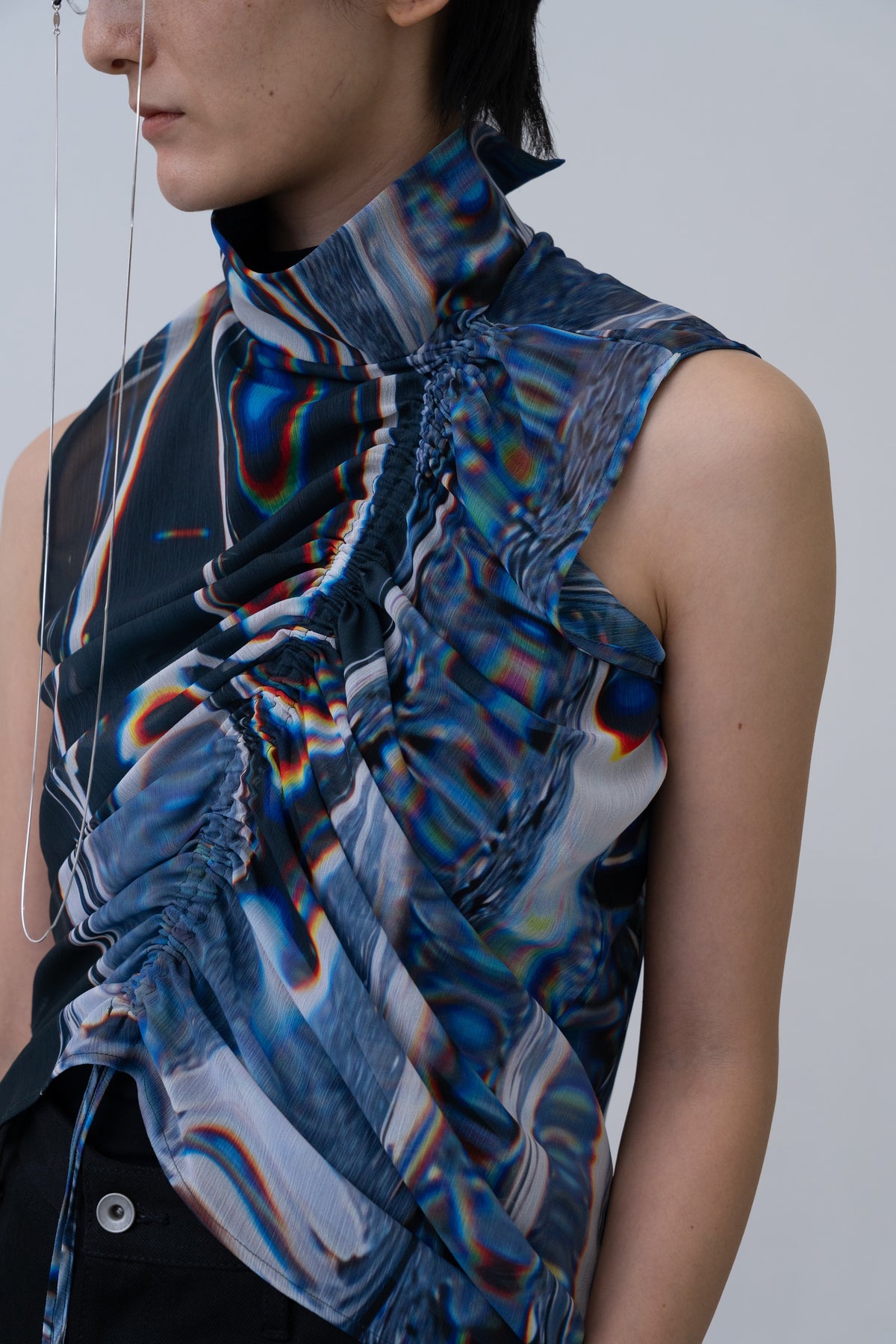 [PRE] Phenomenal Sheer Blouse / oil-black