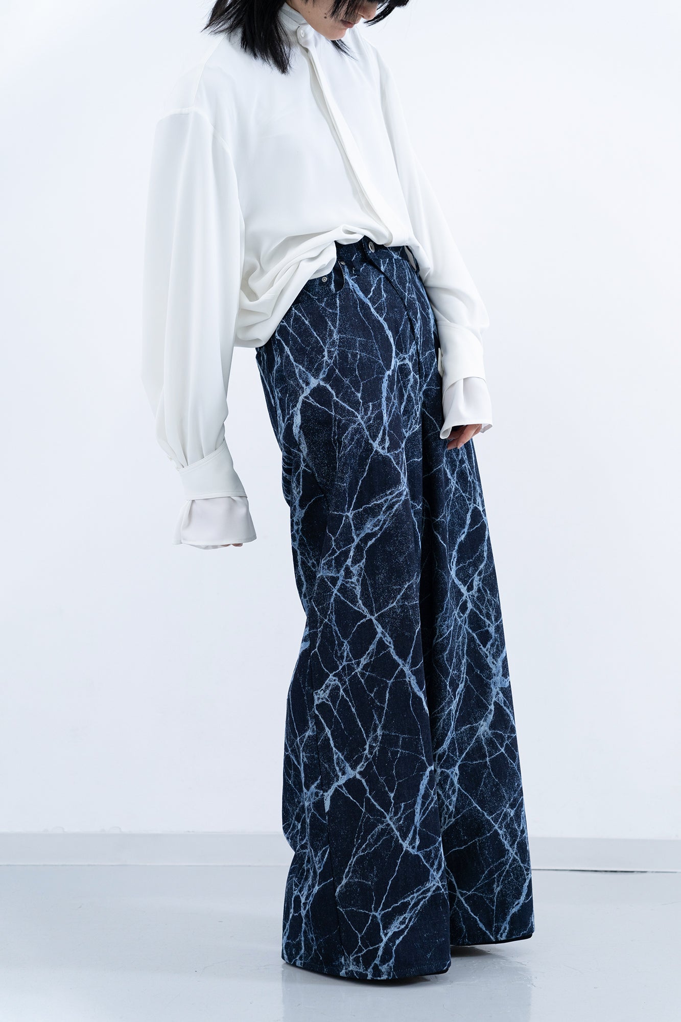 Atlas Bleach Denim / navy – HATRA OFFICIAL