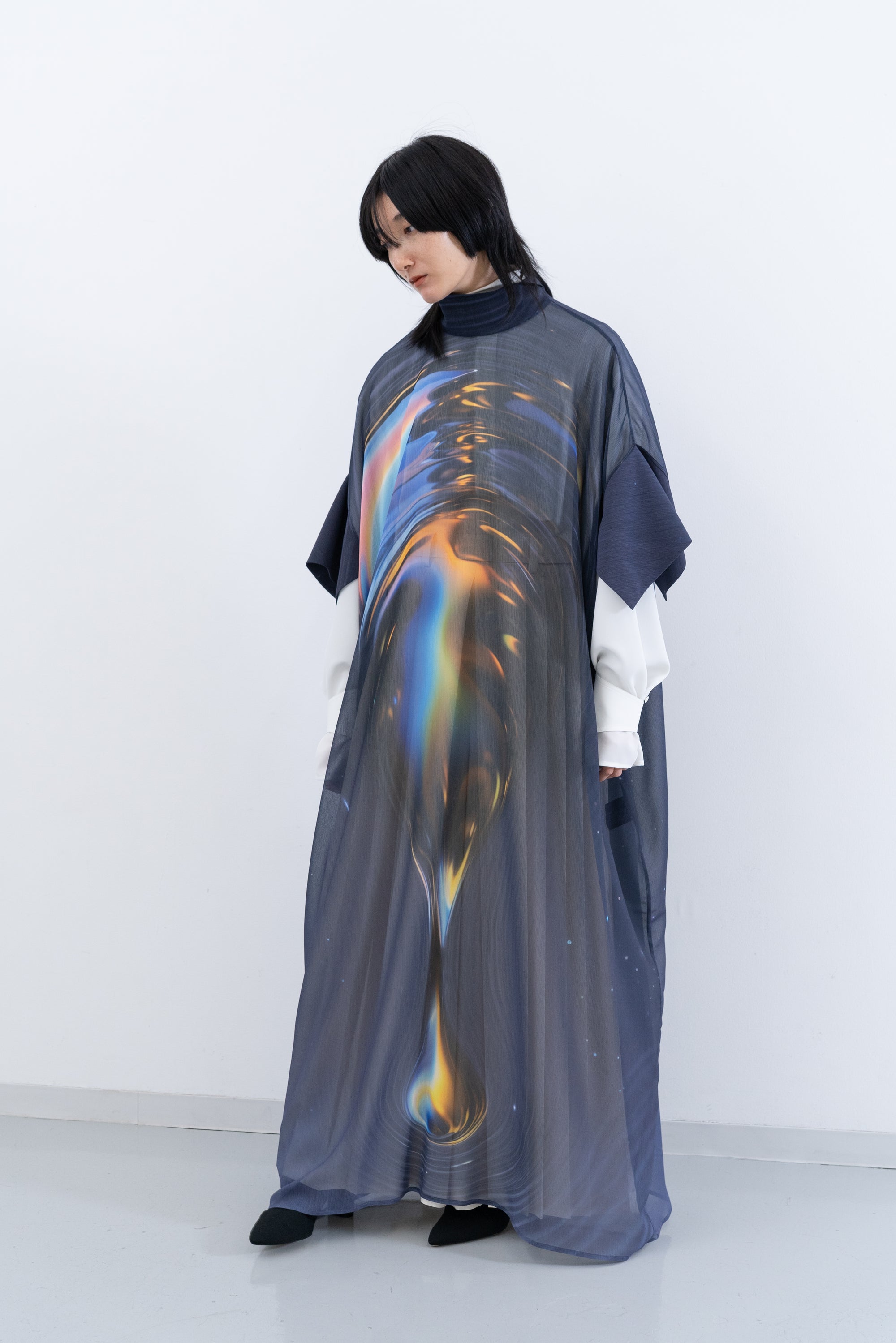 Orbs Sheer Robe / night