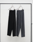 Hock Shape Trousers / grey