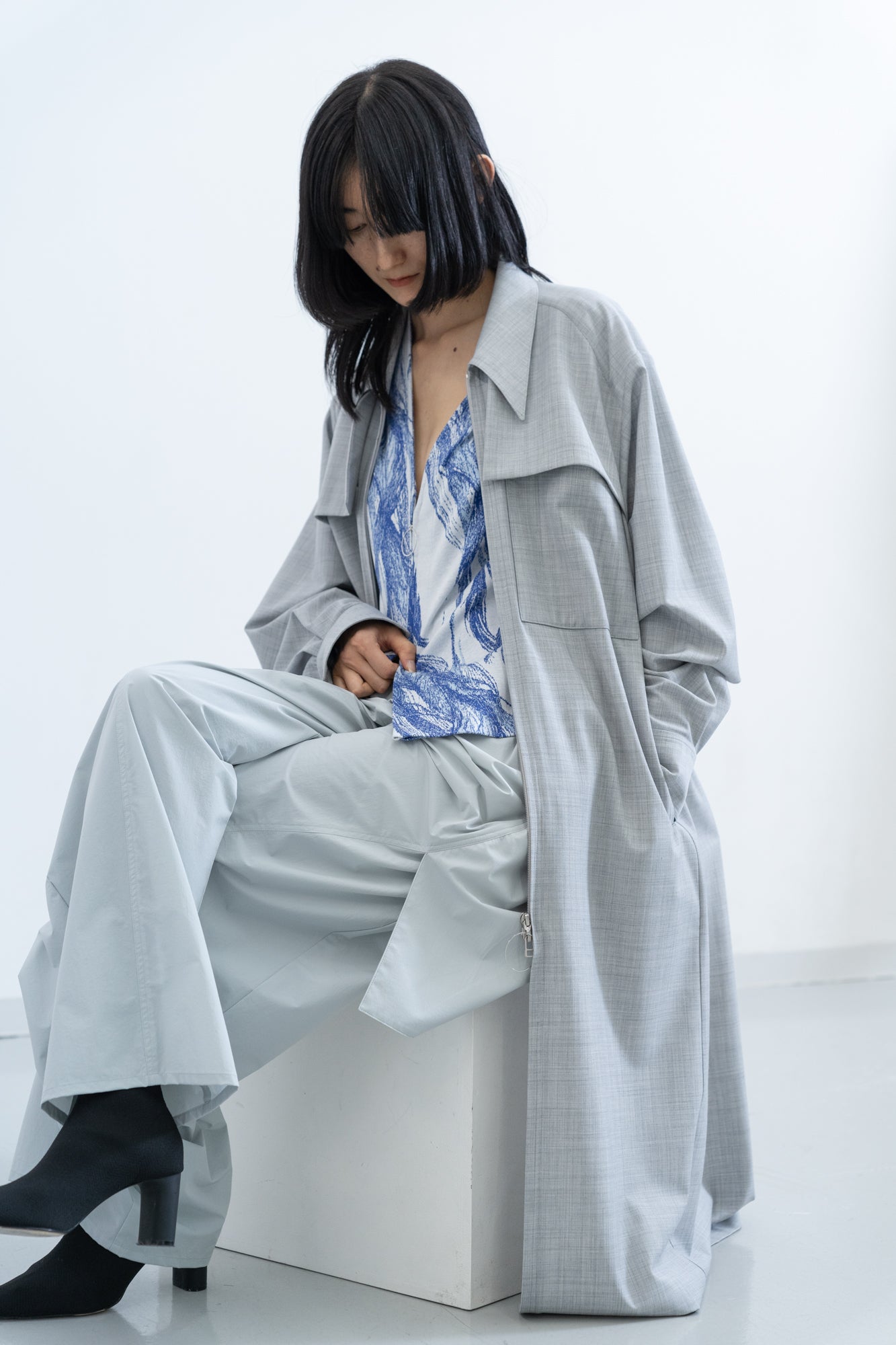 Window Over Coat / grey – HATRA OFFICIAL