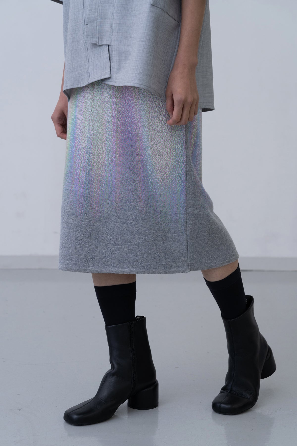[PRE] Phos Knit Skirt / grey
