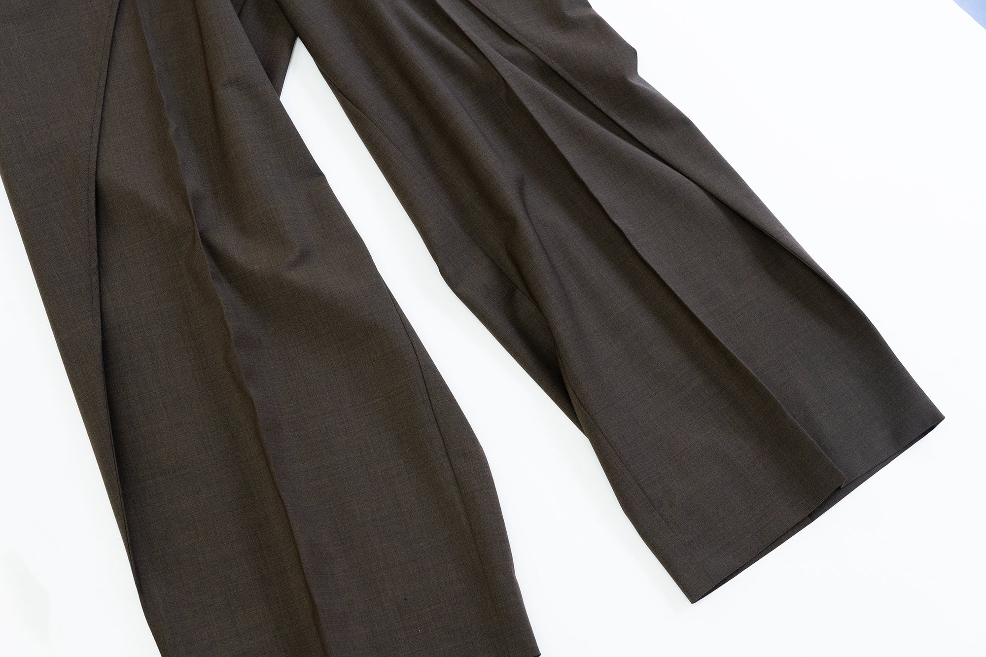 Dia Trousers / bronze