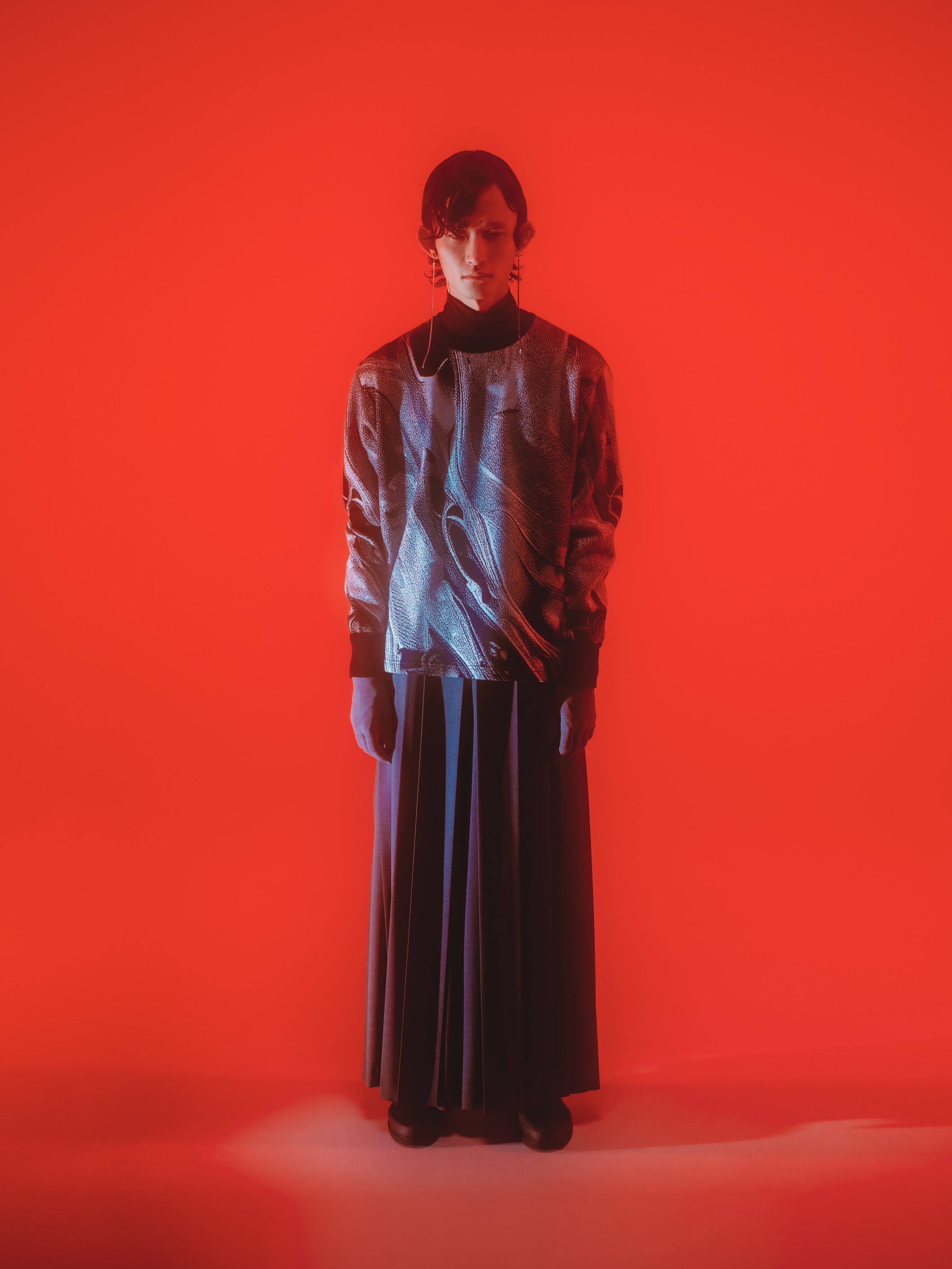 Weld Knit Sweater / silver