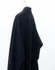 Window Over Coat / black