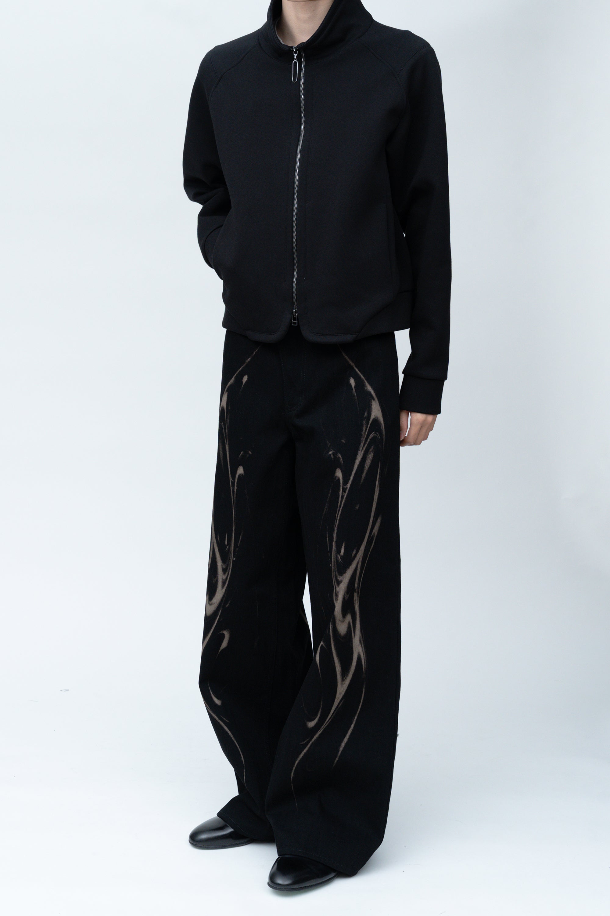 Refract Bleach Denim / black