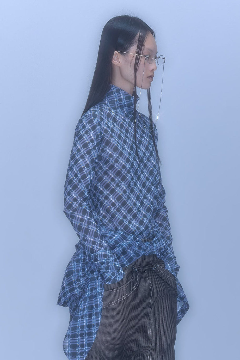 Lattice Sheer Shirt / charcoal